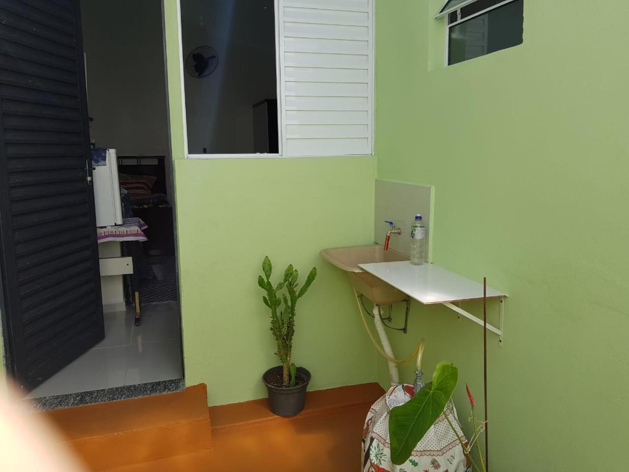 One-Bedroom House photo 3