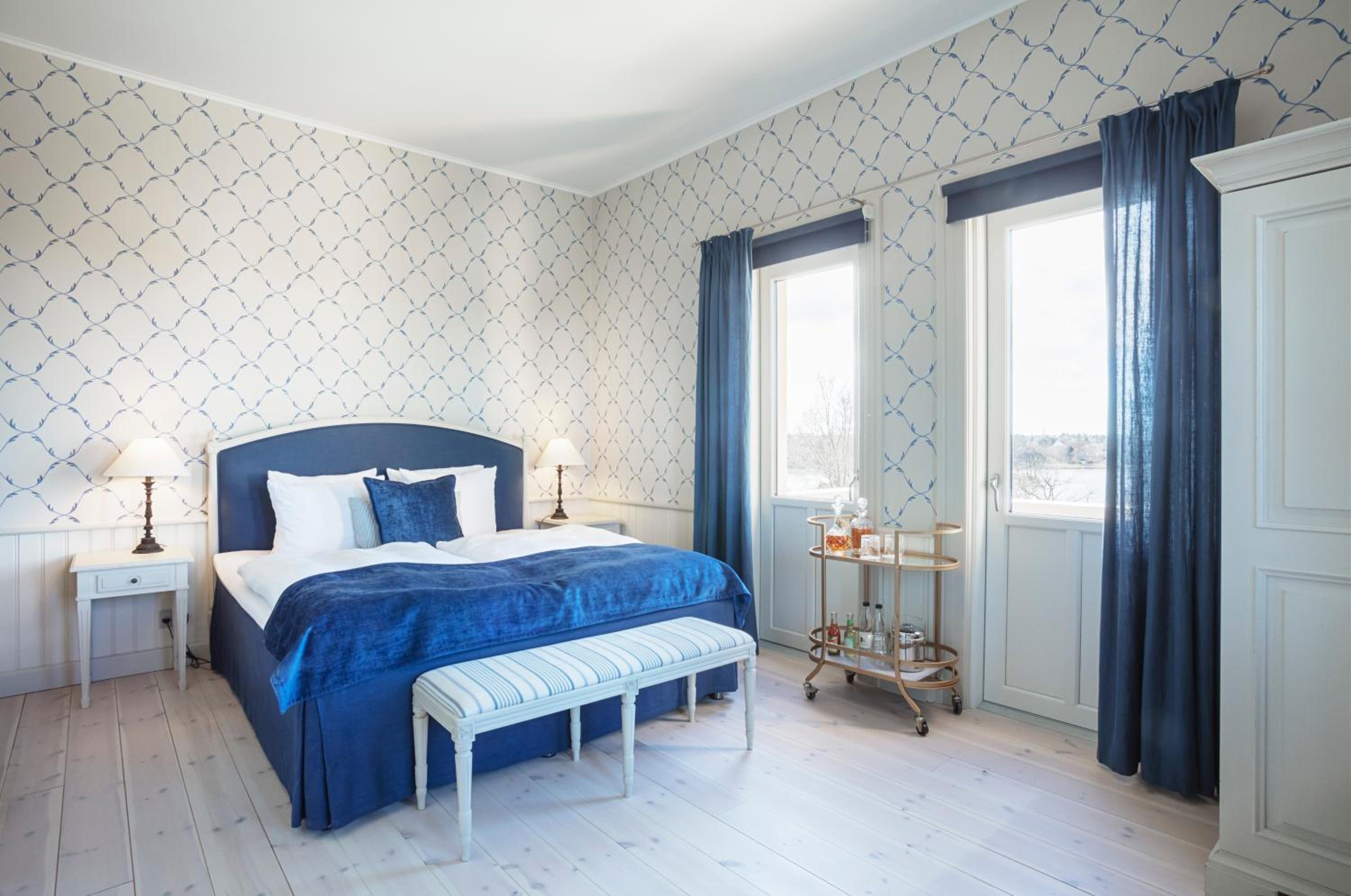 Deluxe Double Room with Balcony and Sea View