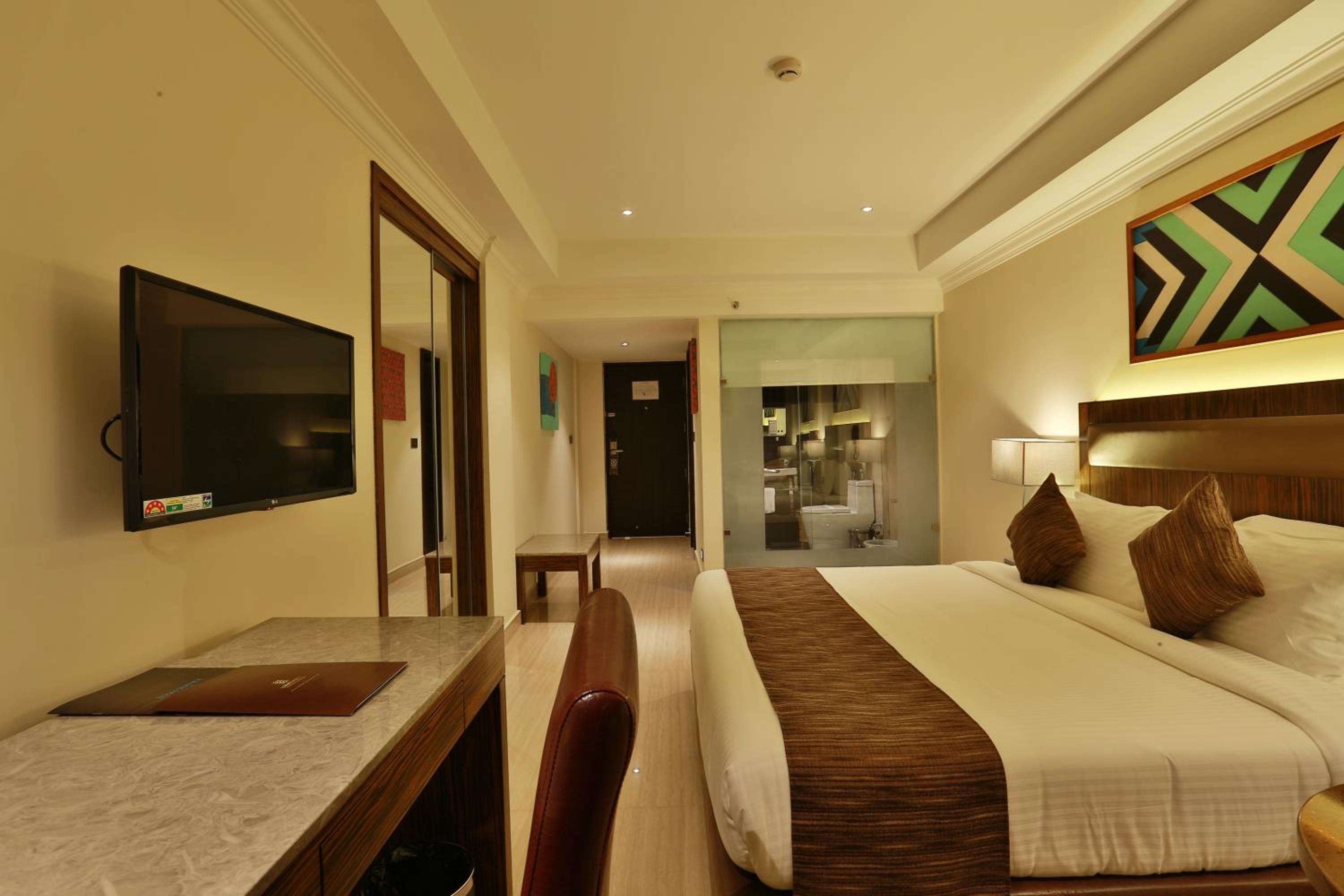 Deluxe Double or Twin Room - Photo 4