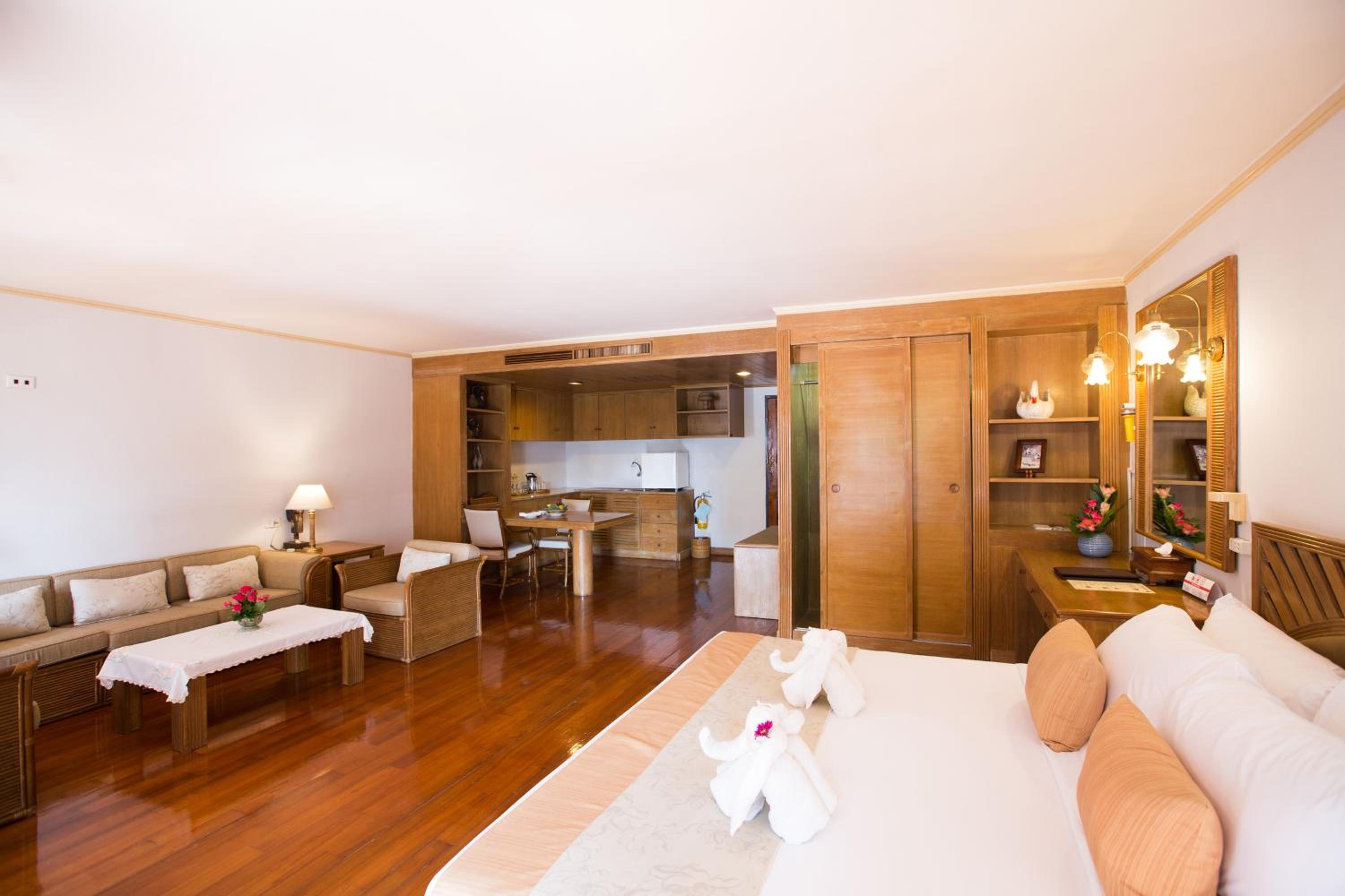 Junior Suite - Photo 6