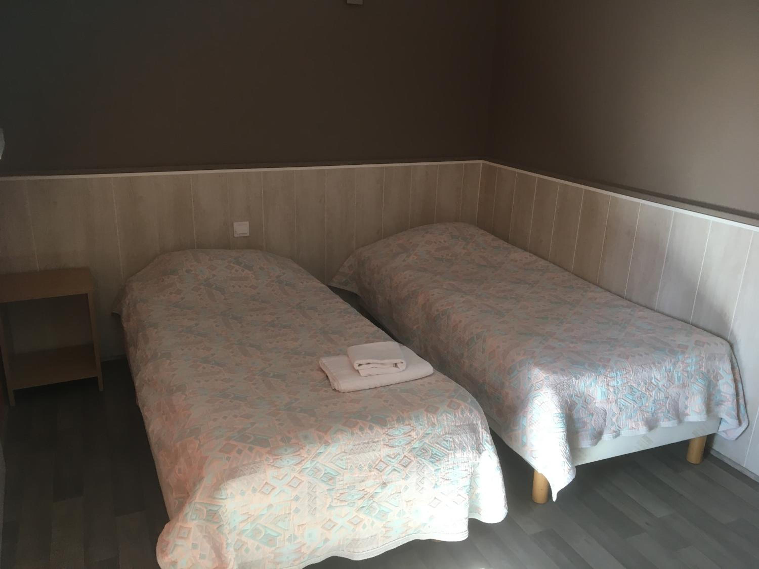 One-Bedroom Apartment (2 Adults) twin beds