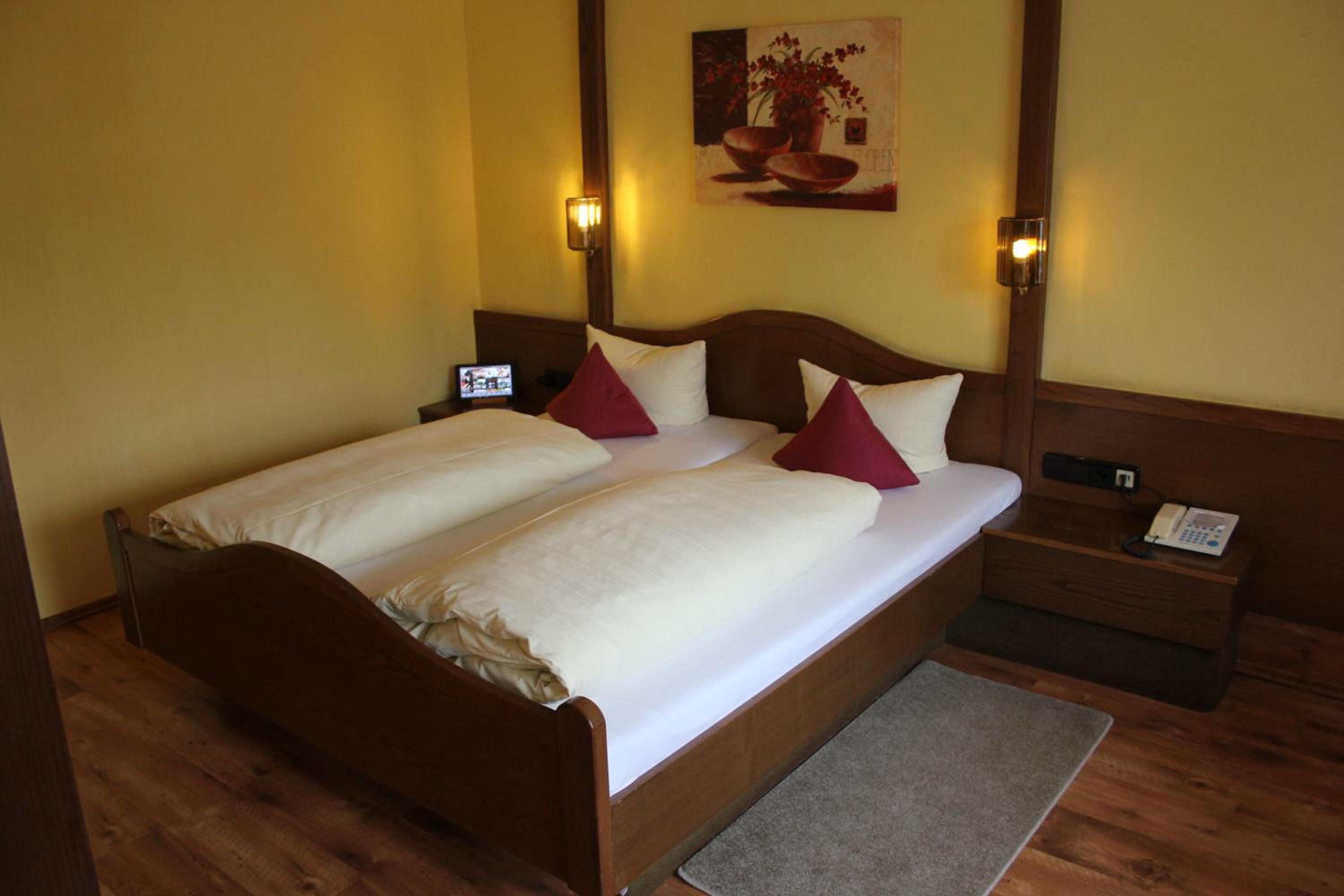 Standard Double Room photo 3
