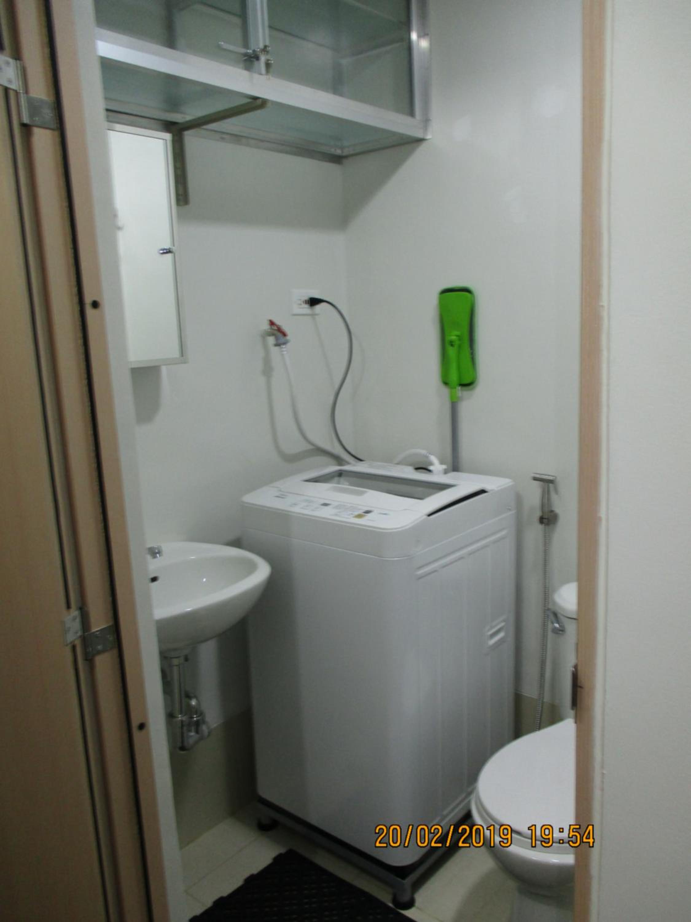 Studio Apartment - Photo 17