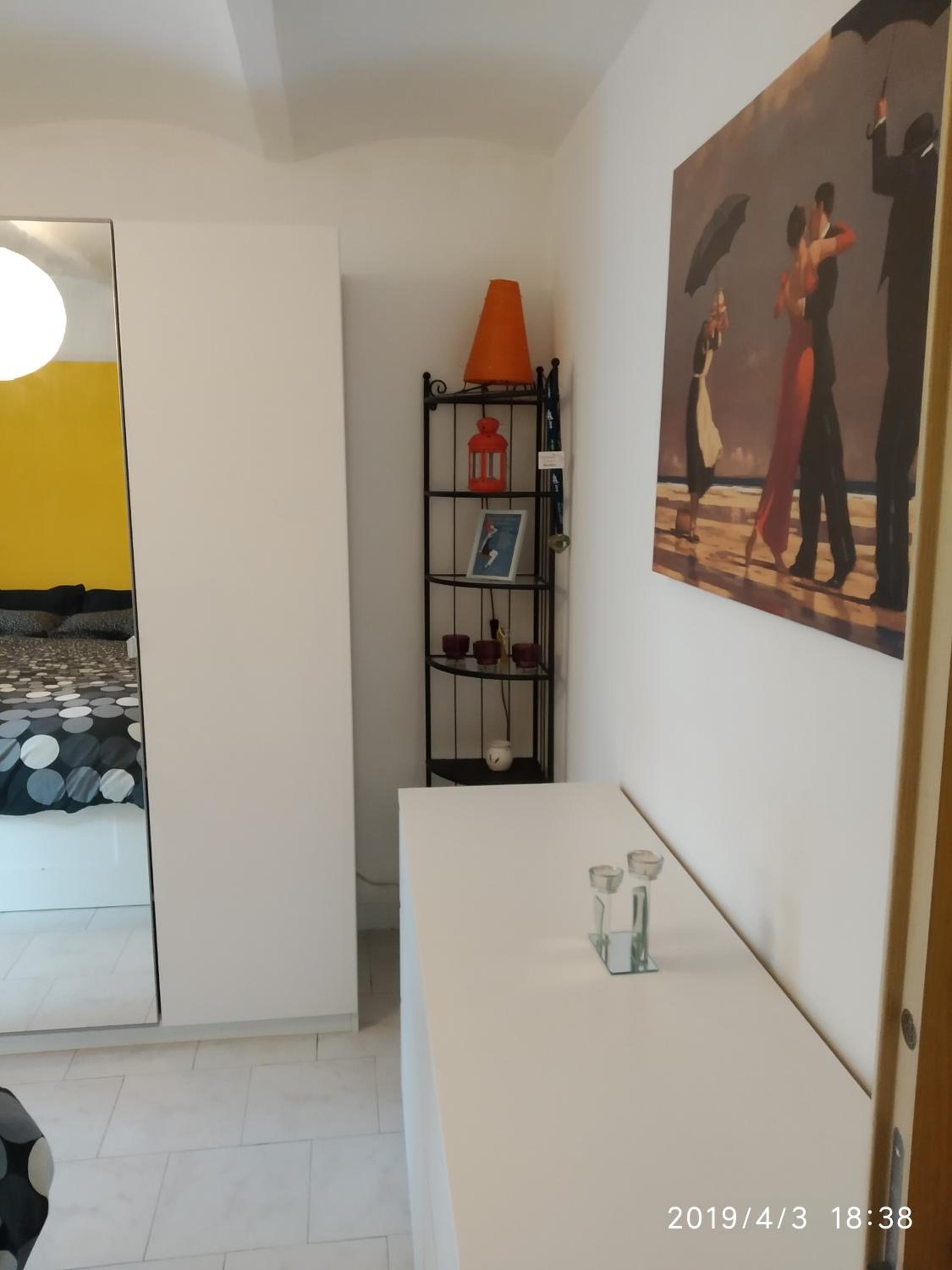 One-Bedroom Apartment - Photo 23