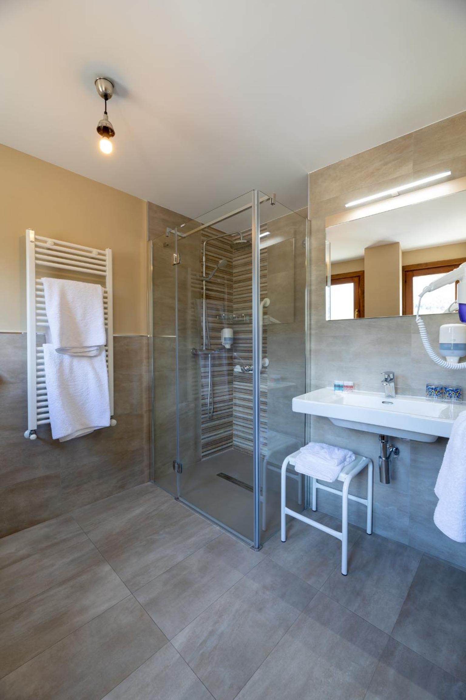 Junior Suite - Photo 15