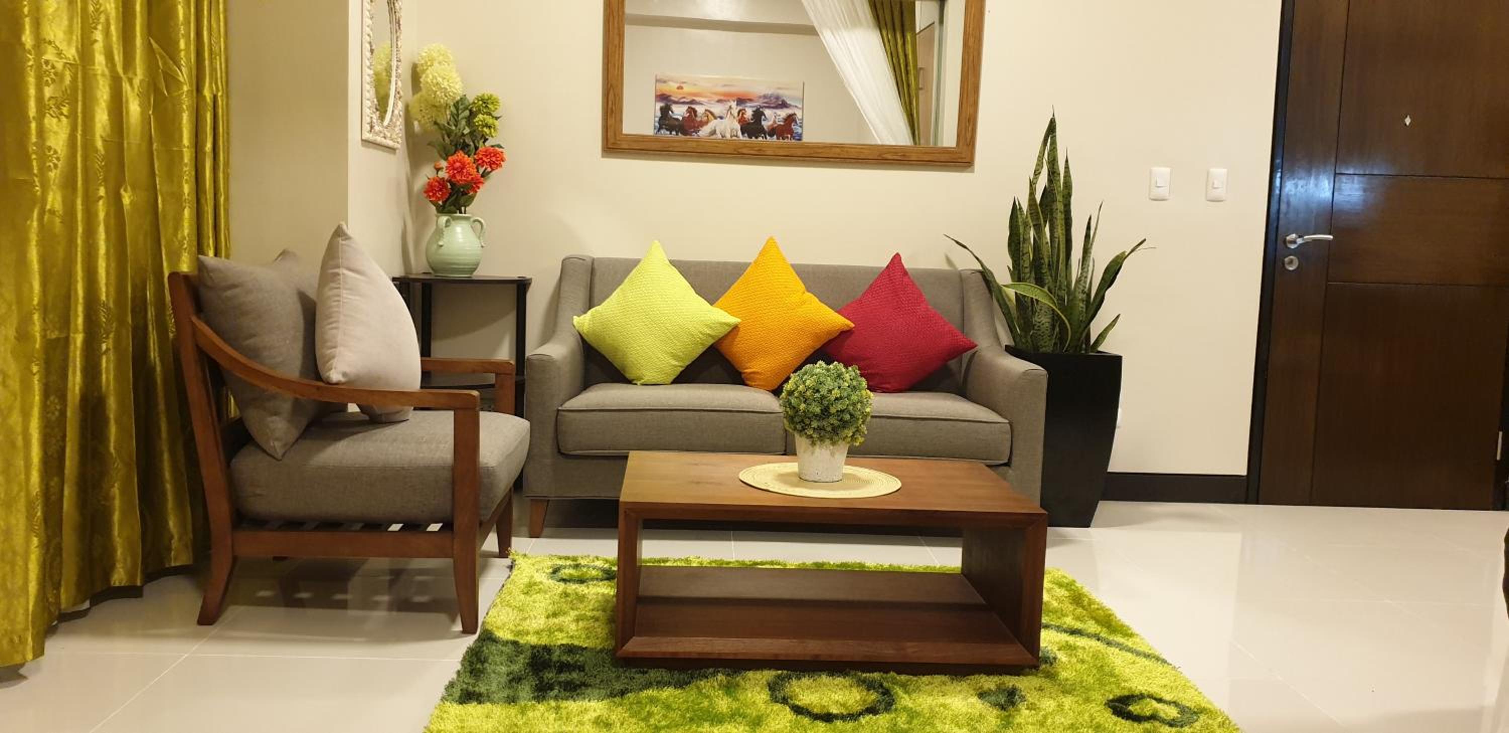 Apartment with Terrace - Photo 1