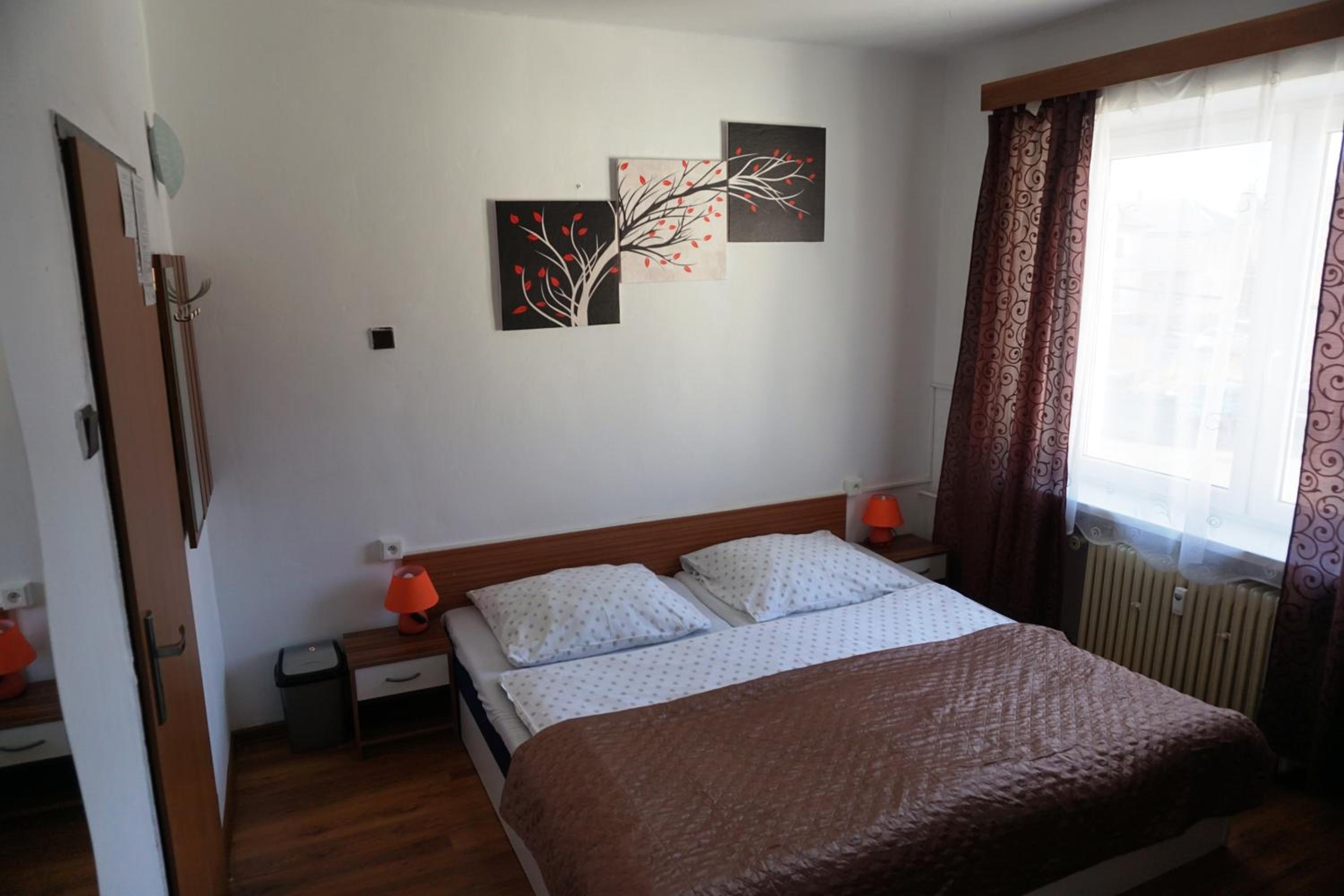Double Room with Private Bathroom photo 2