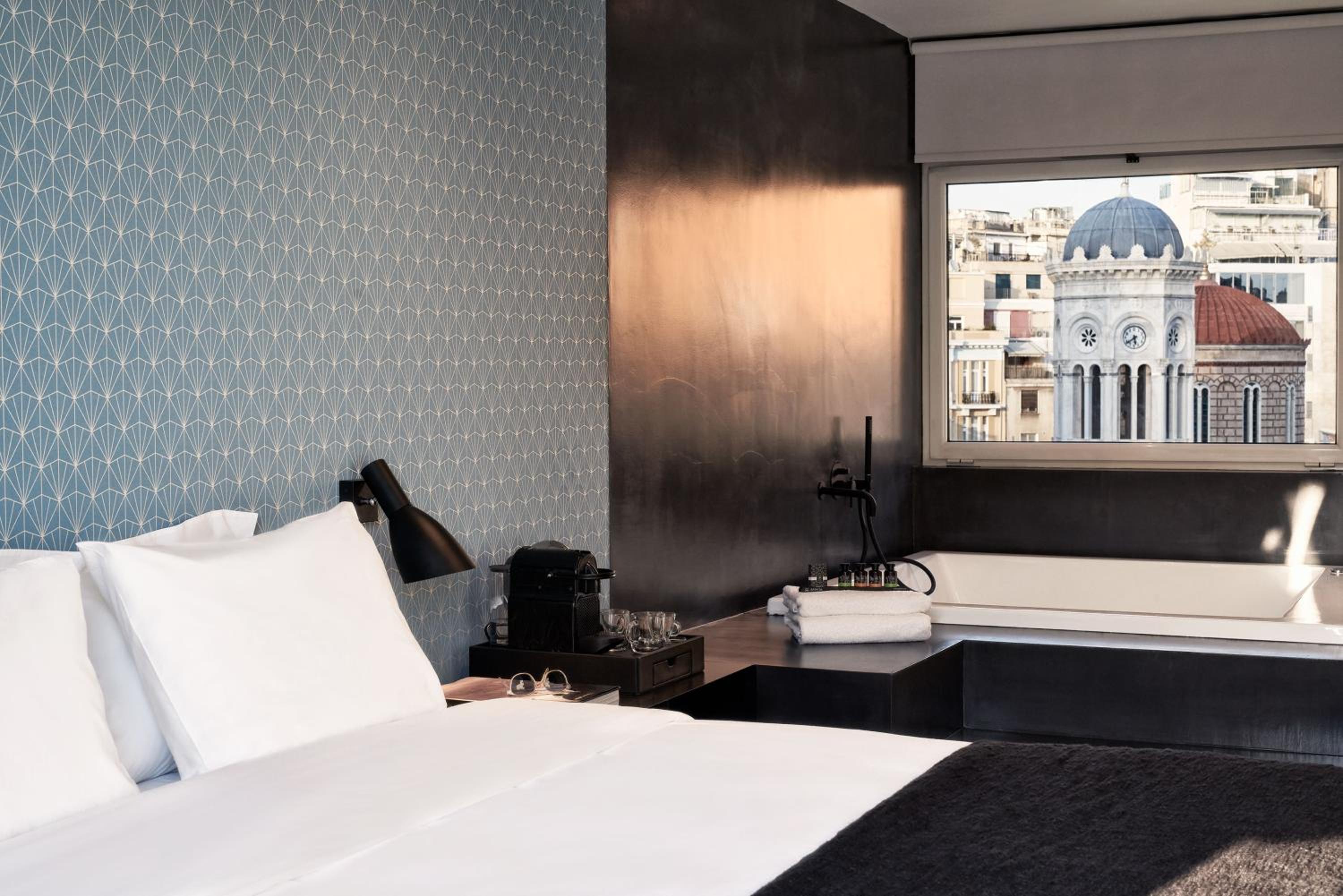 Loft with Athens City View and Hot Tub photo 3