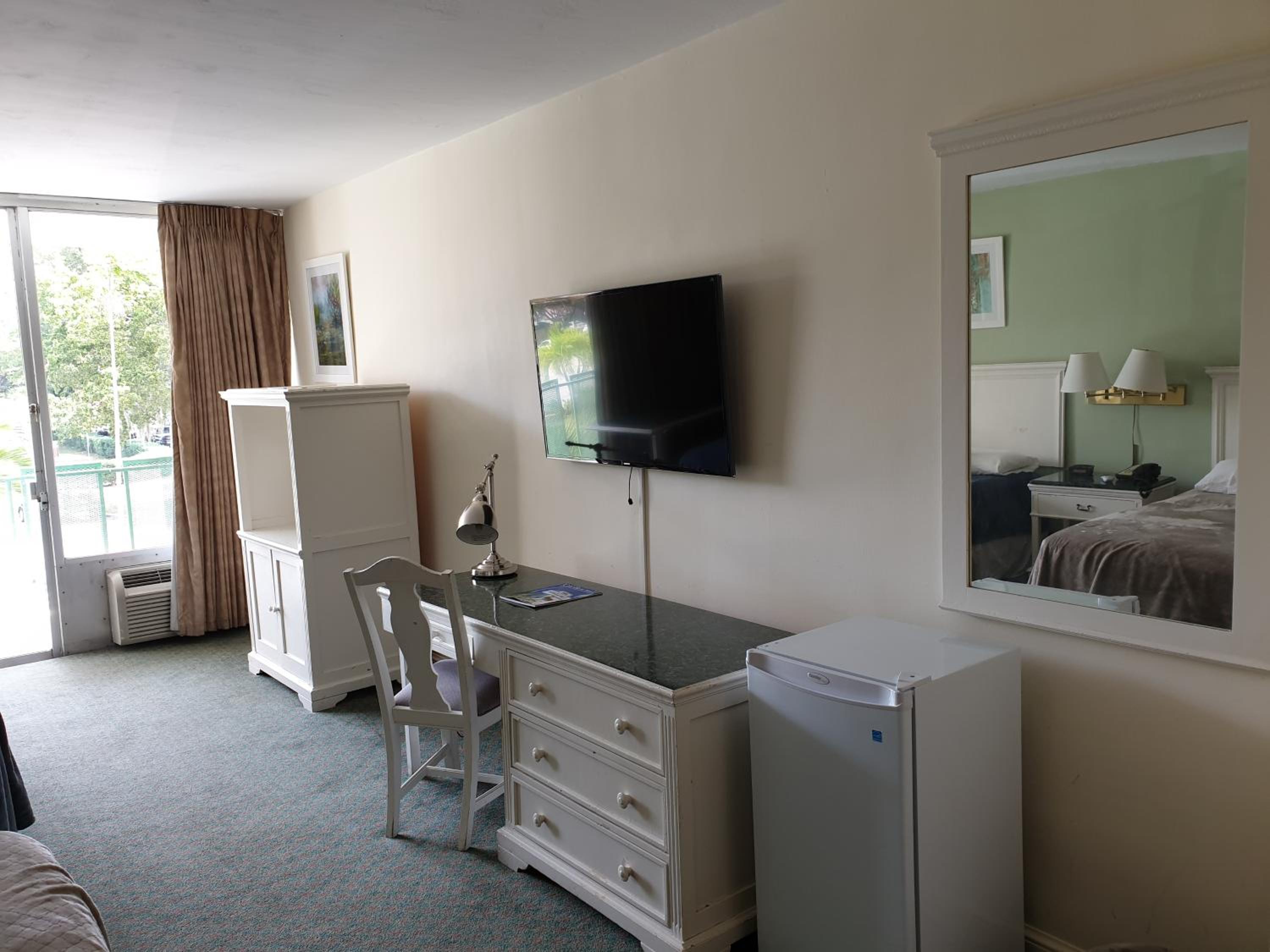 Queen Room - Photo 1
