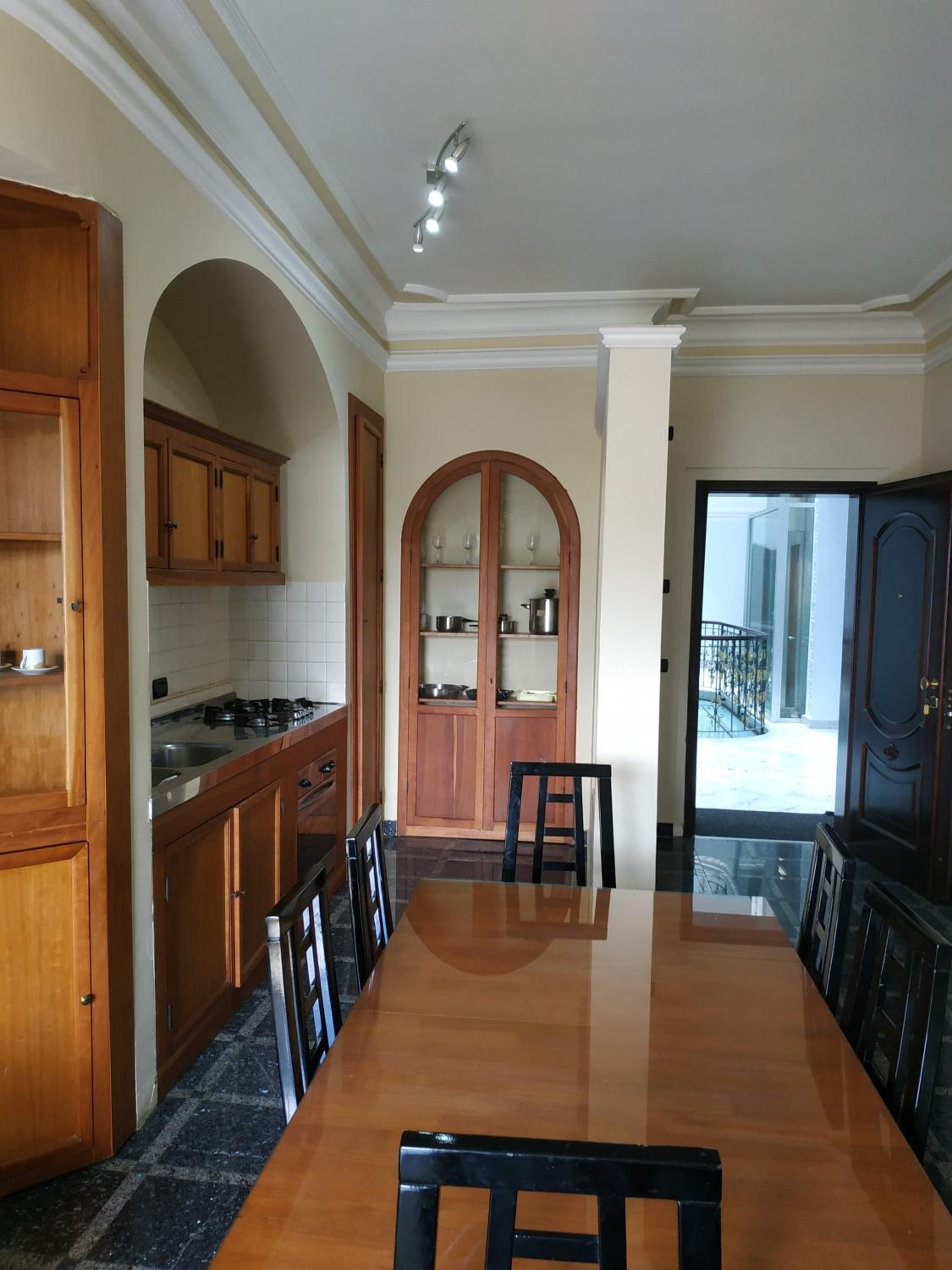 One-Bedroom Apartment With Balcony photo 2