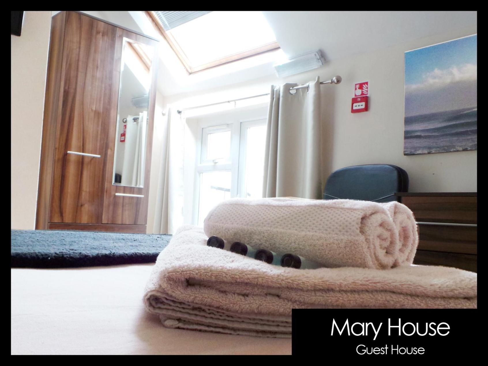 Double Room - Photo 2