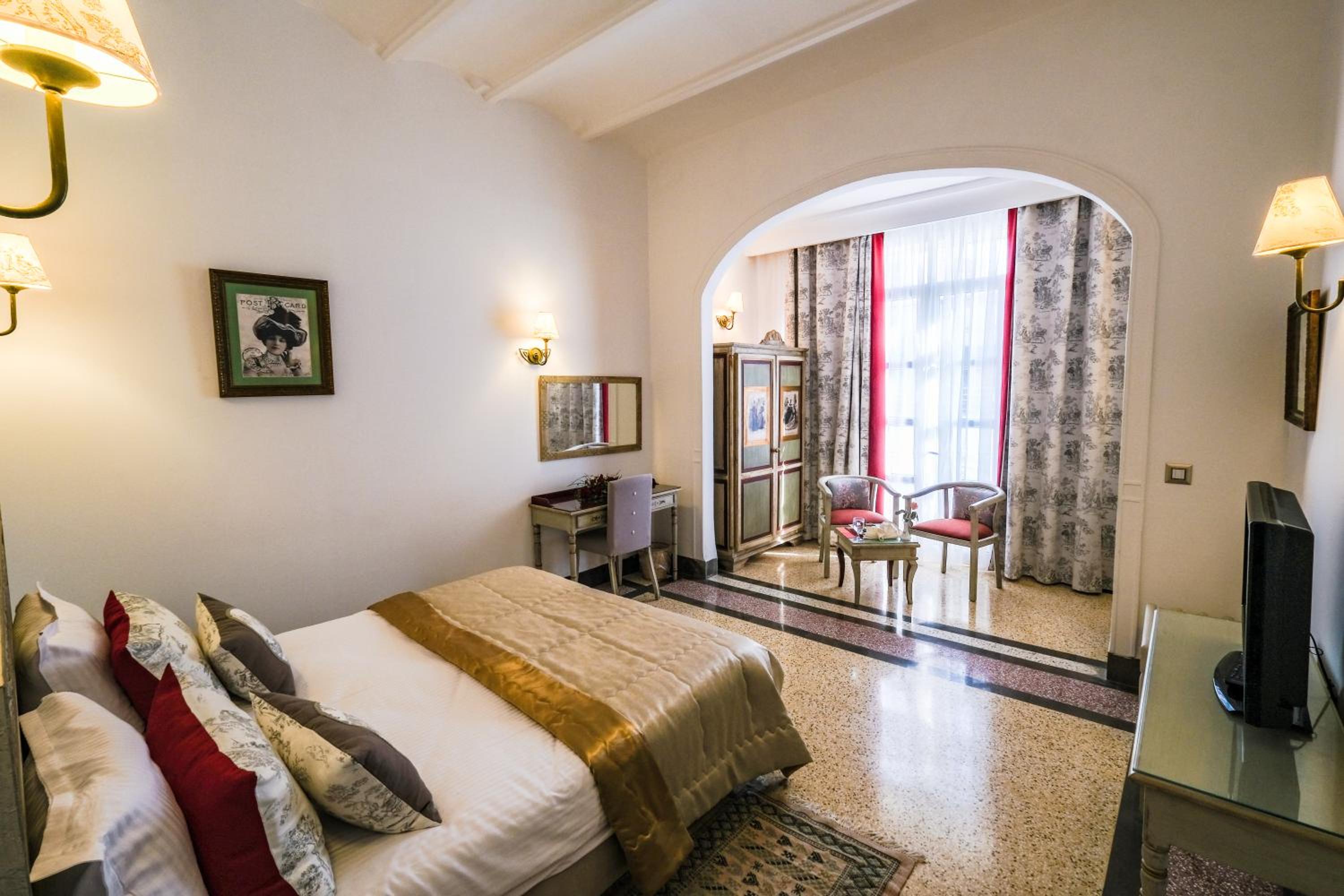 Standard Double Room - Photo 2