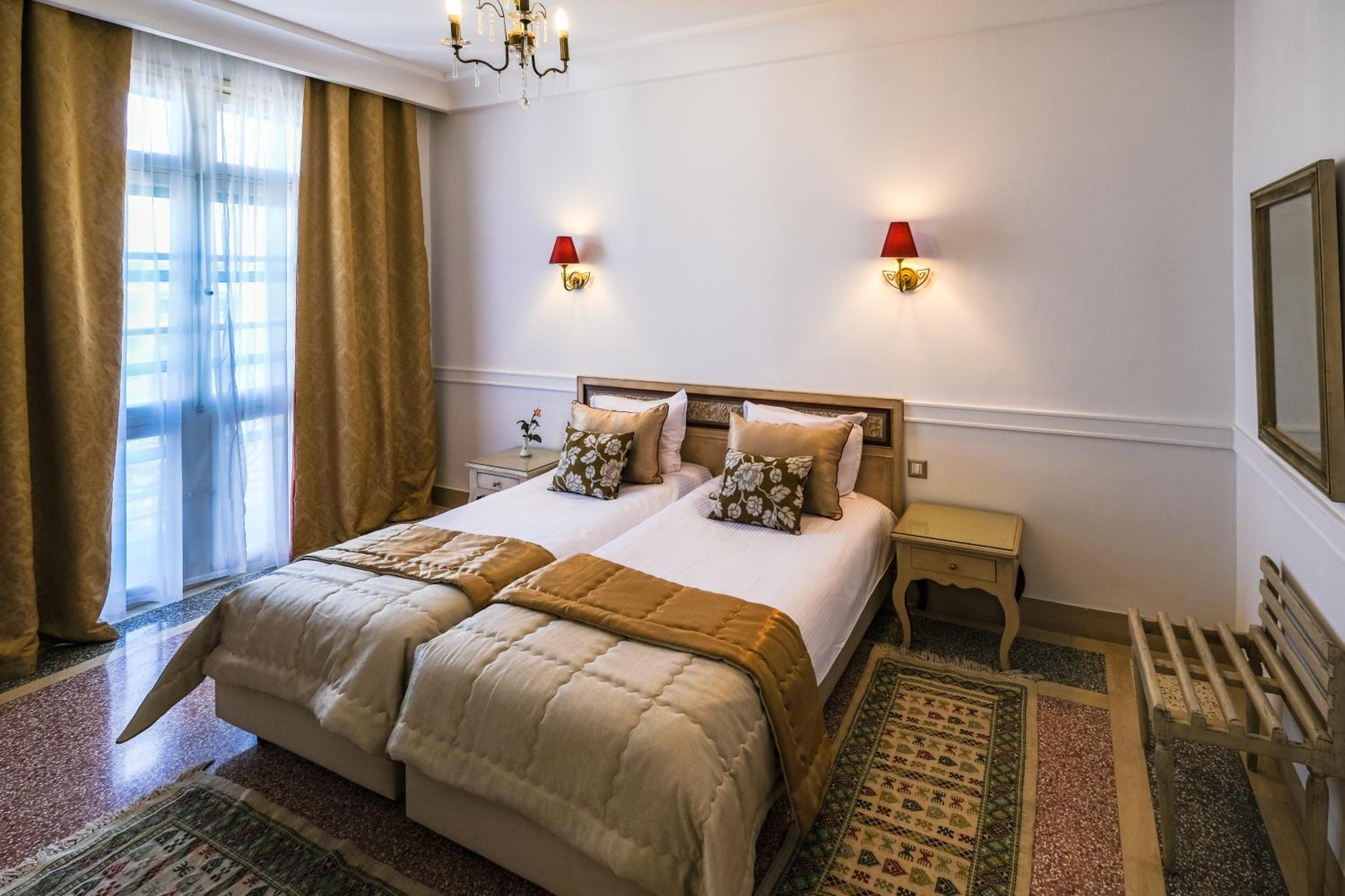 Prestige Suite (4 Adults)