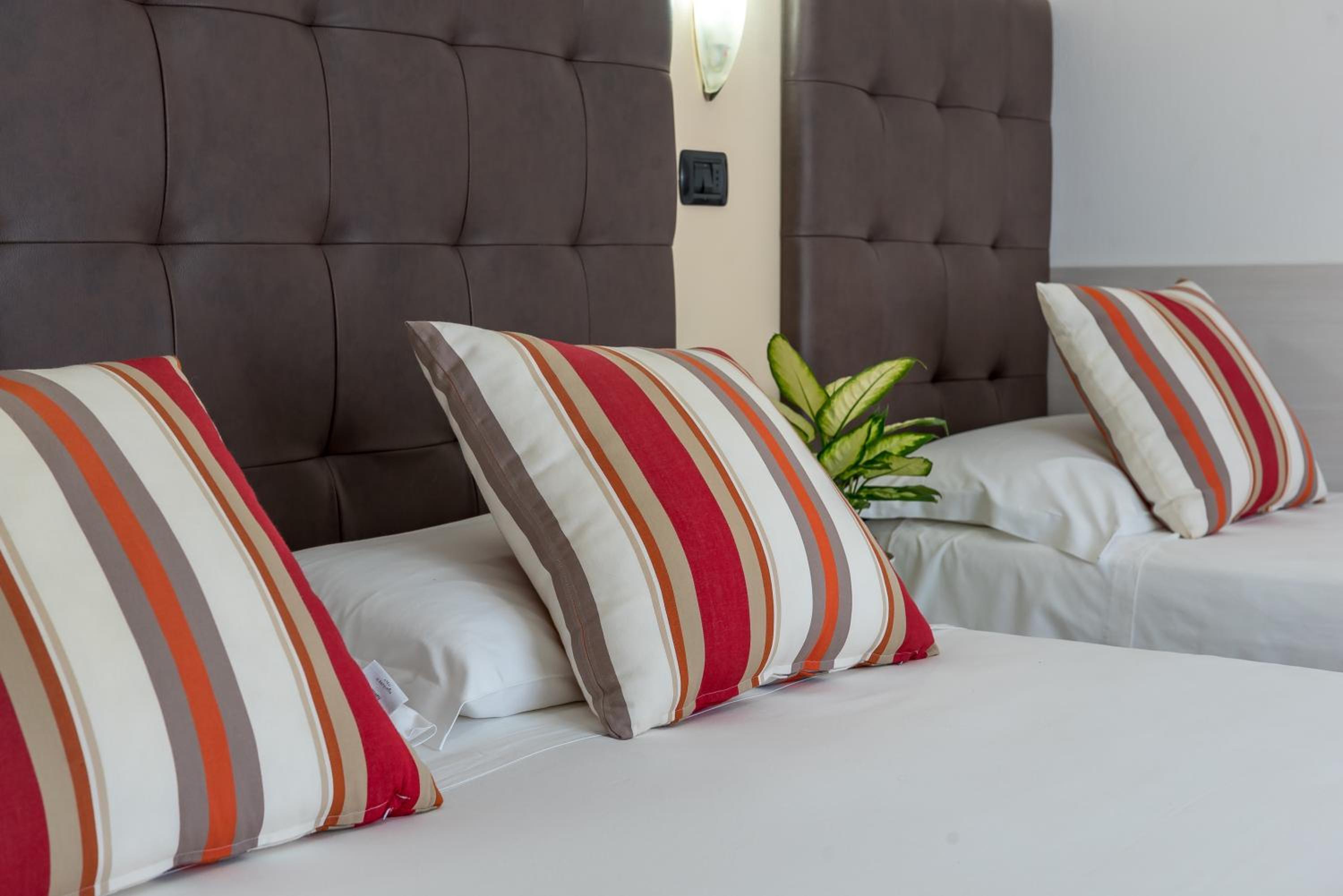Comfort Triple Room with Sea View