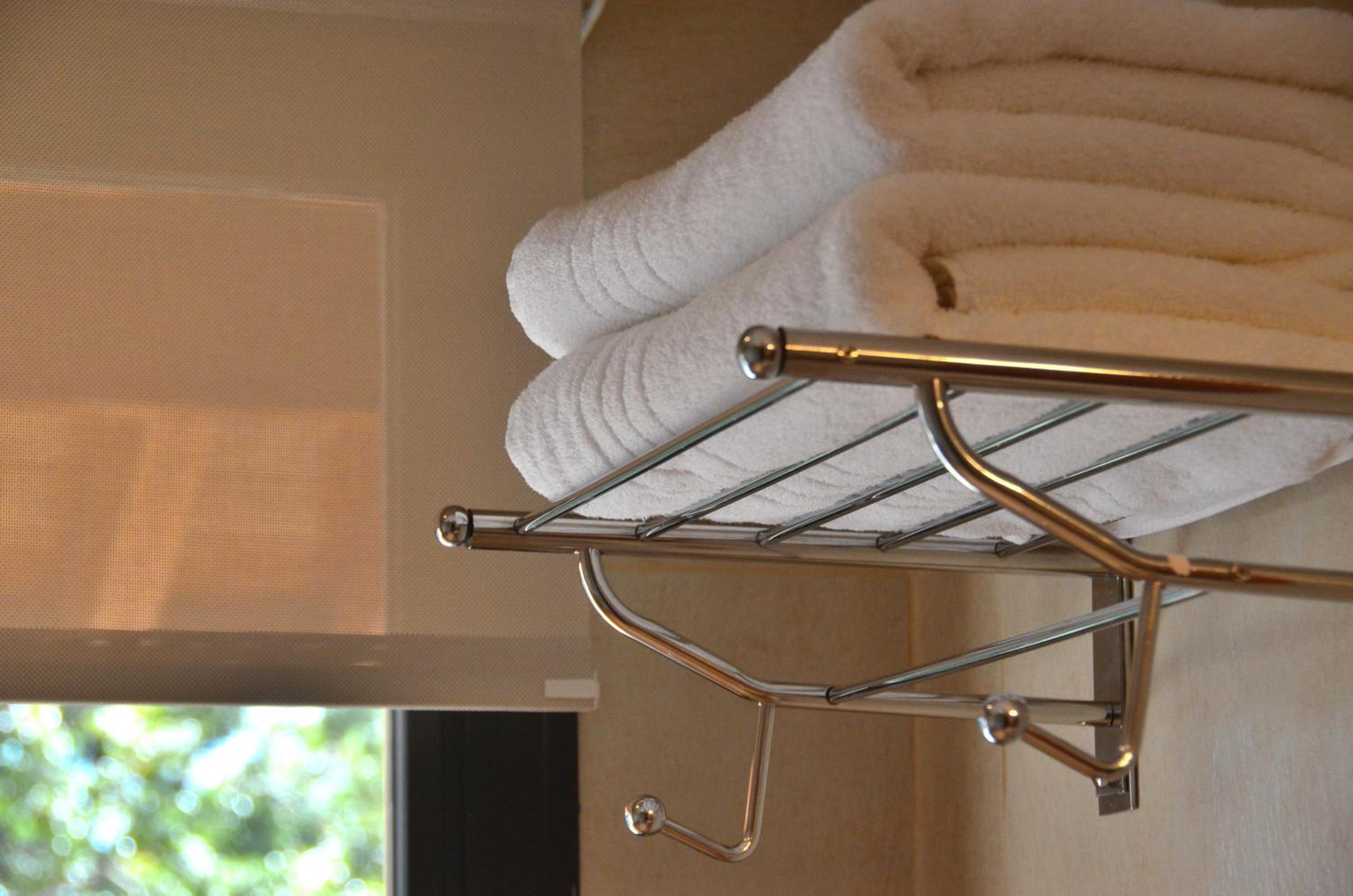 Suite with Spa Bath photo 3