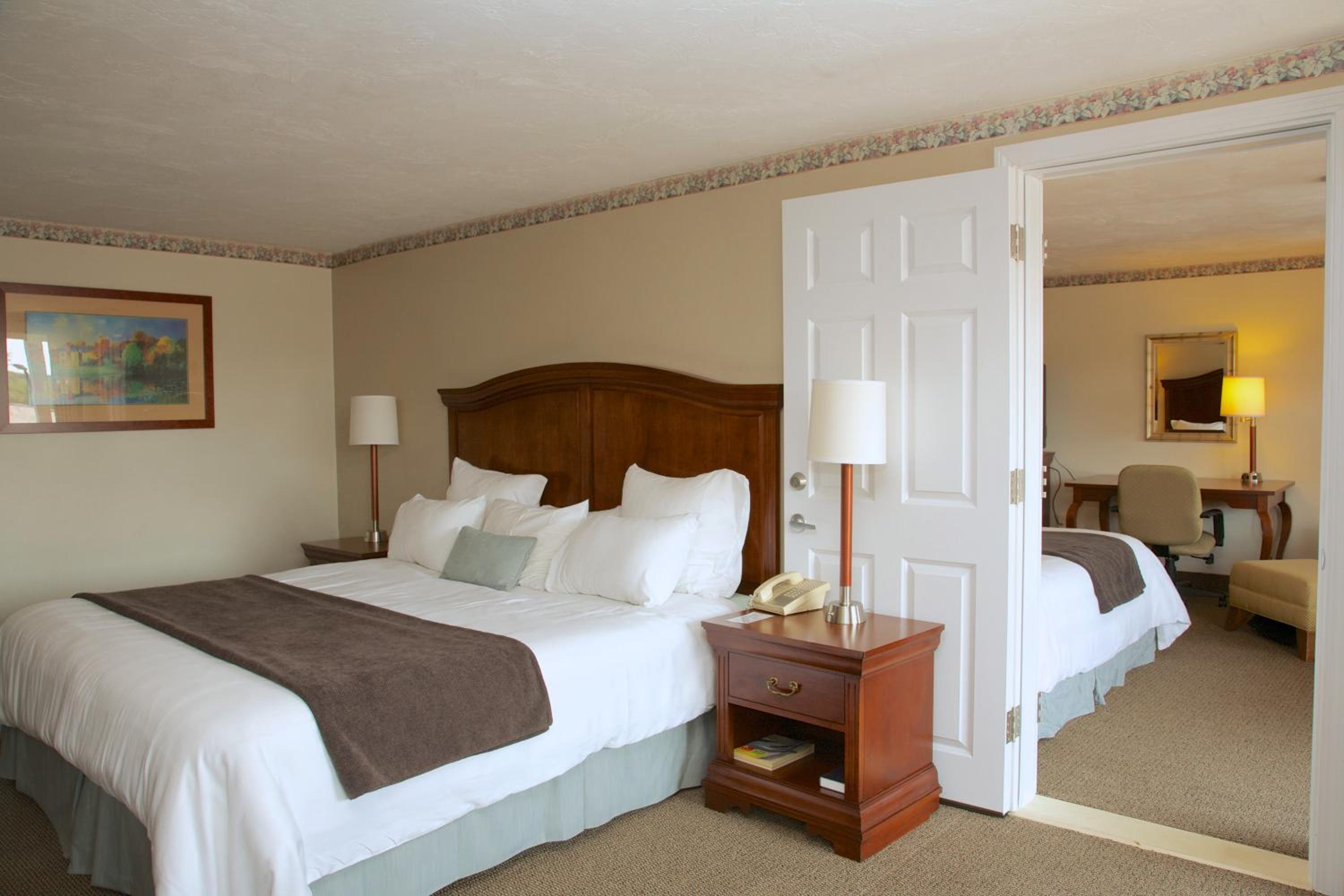 Two-Bedroom Suite - Photo 1