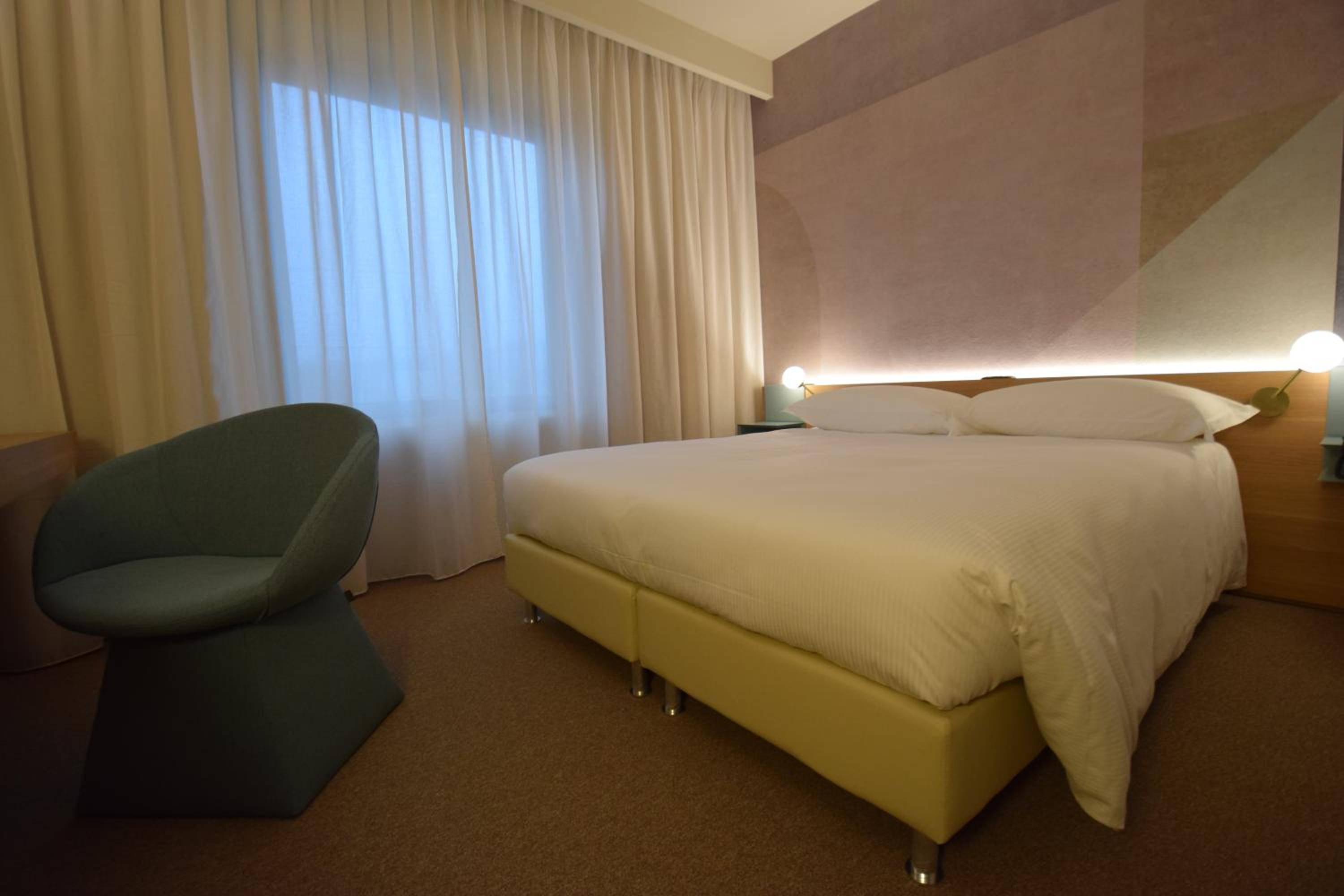 Superior Double Room - Photo 1
