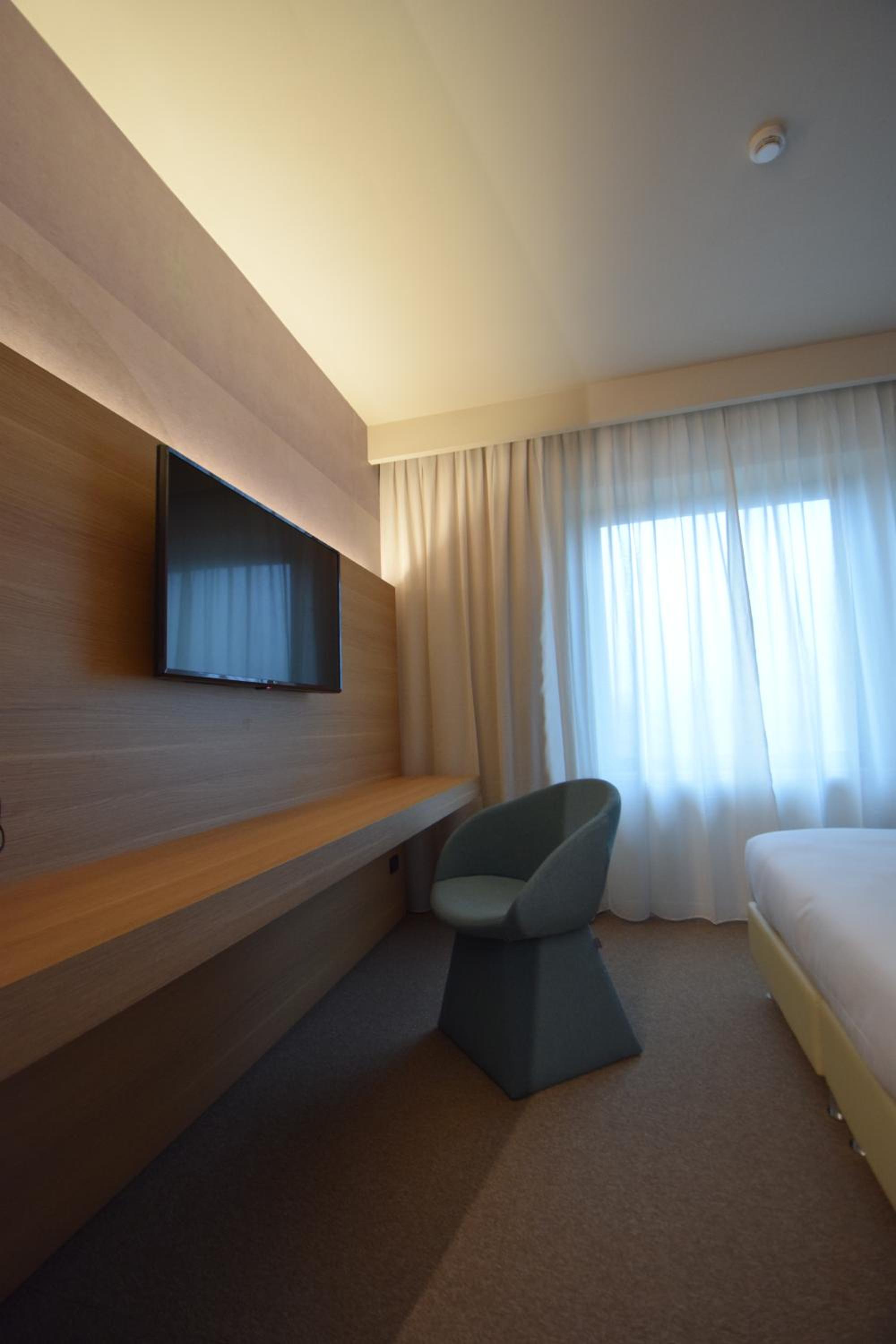 Superior Double Room - Photo 2