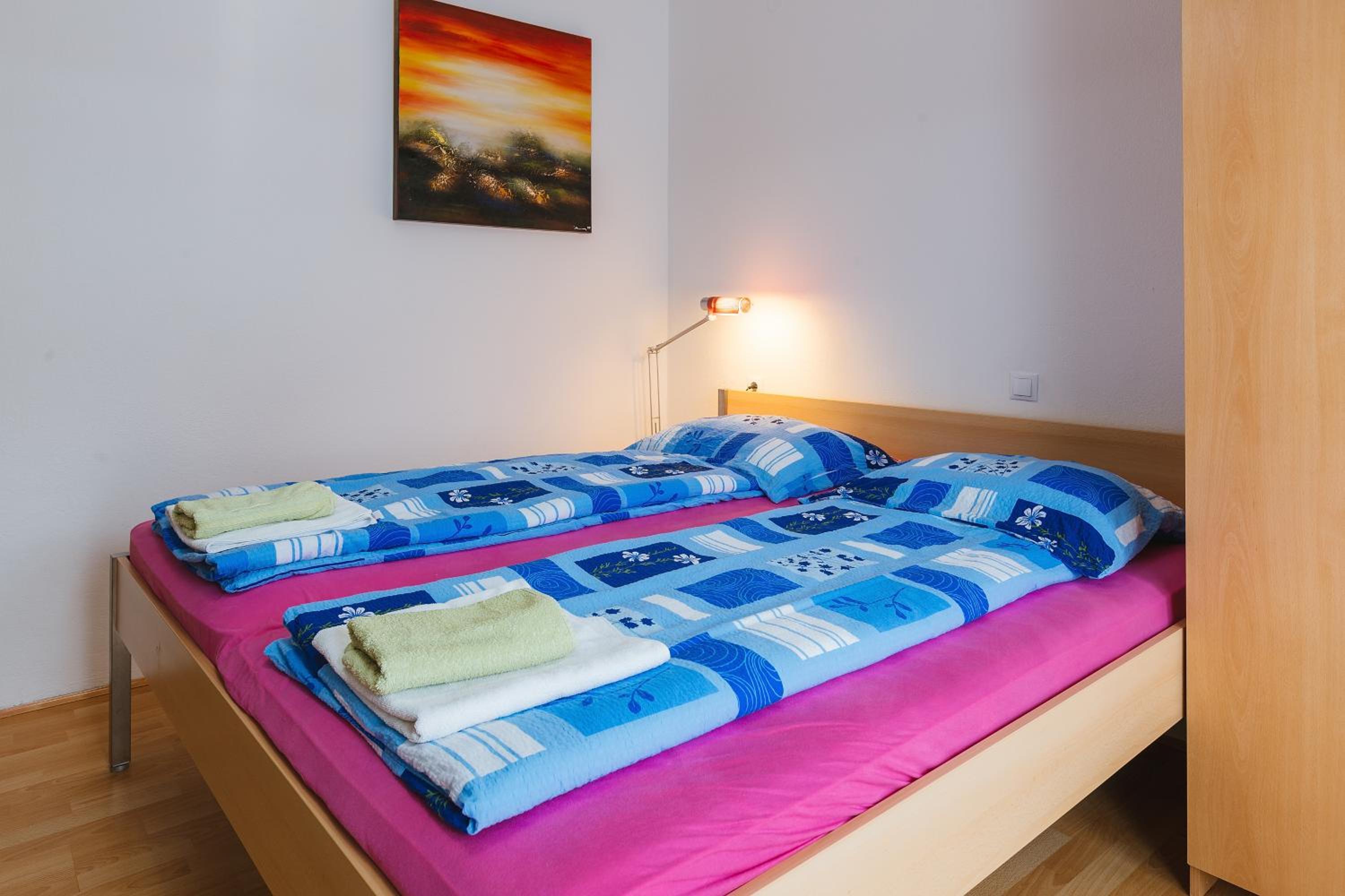 Apartment with Balcony - Photo 12