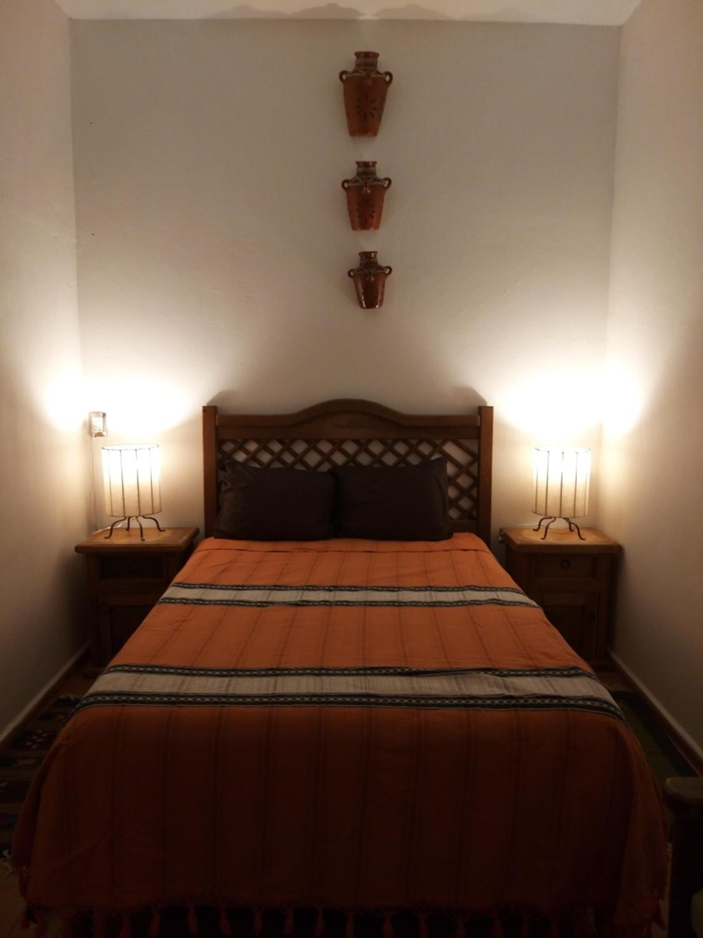 Deluxe Double Room with Shower - Photo 4