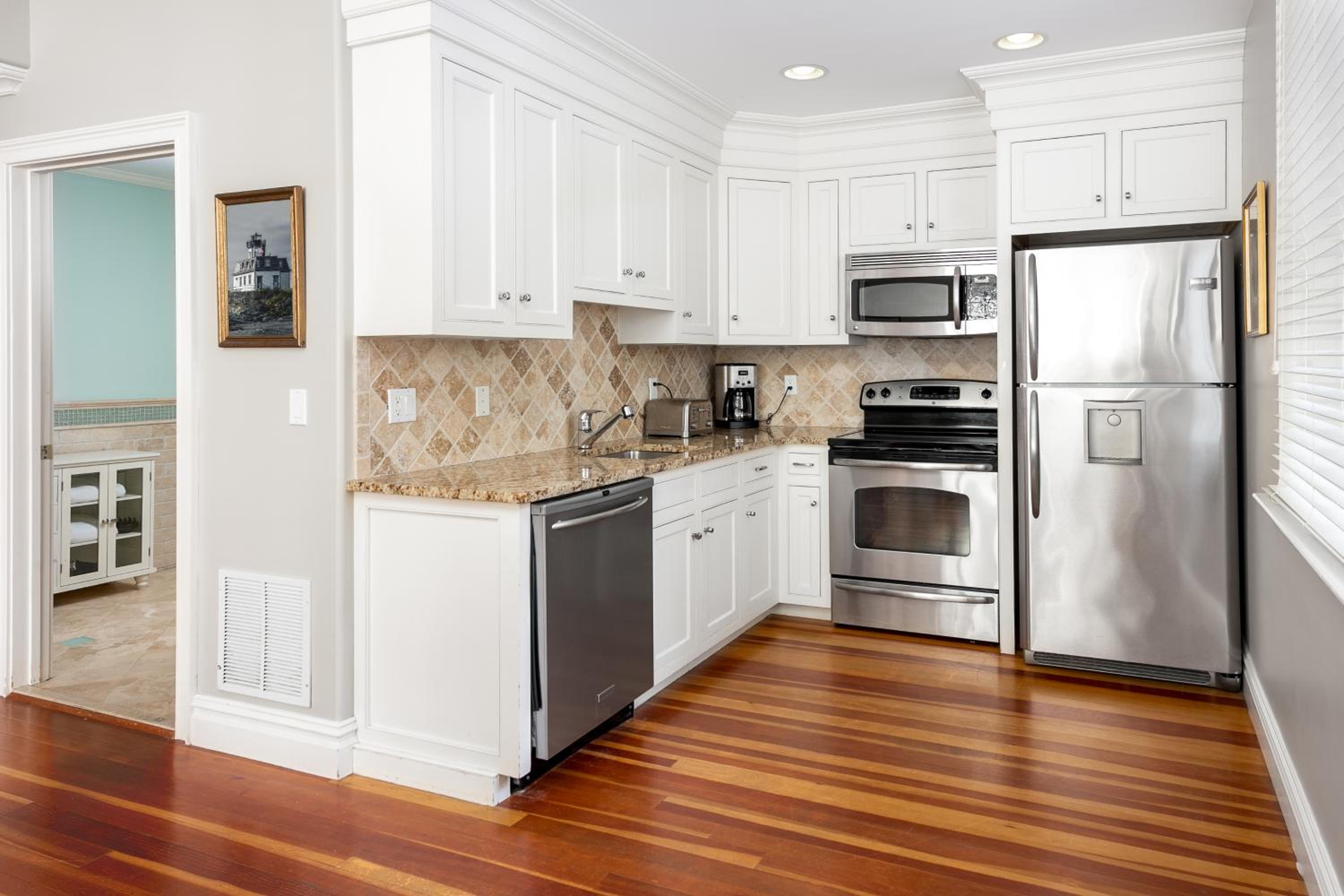 Studio Apartment photo 3