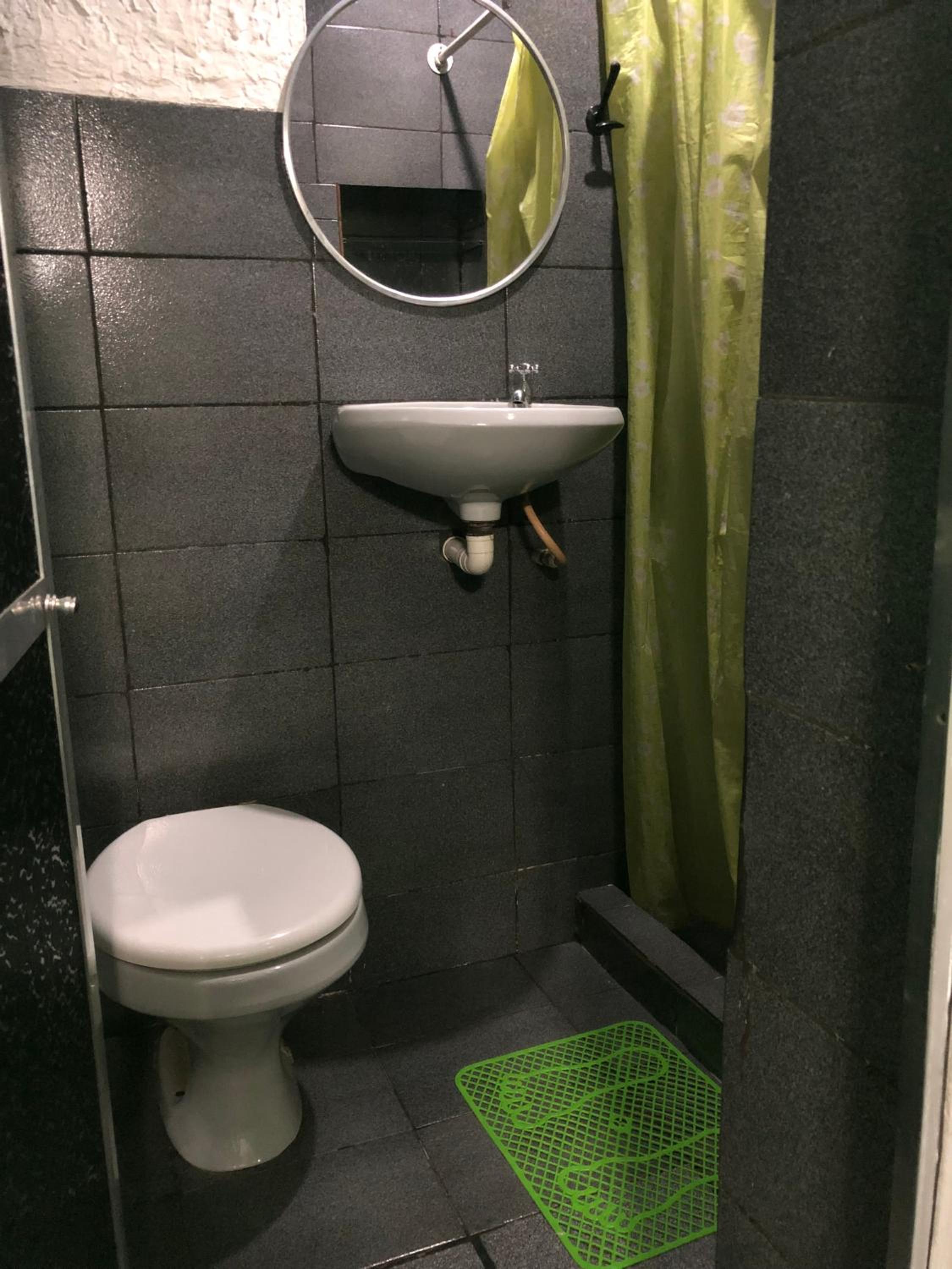 Standard Suite - Photo 11