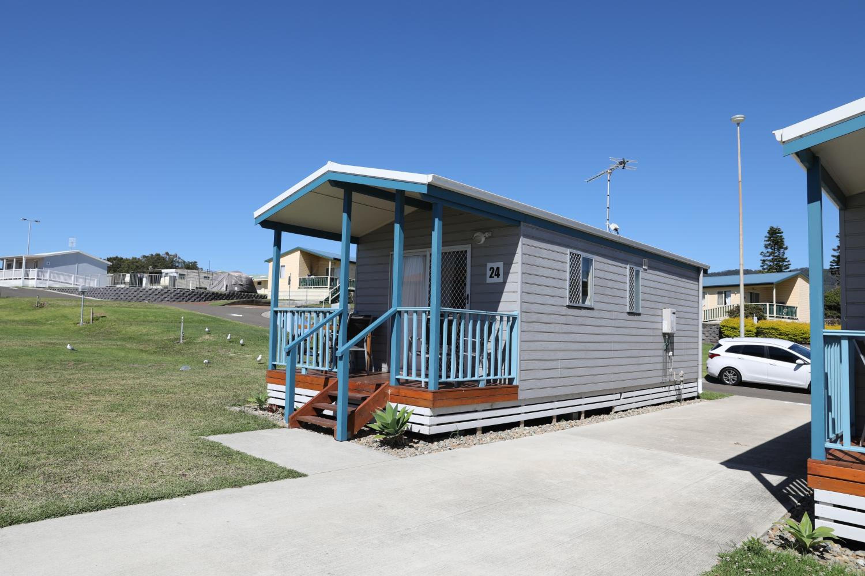 One-Bedroom Family Four Berth Cabin photo 2