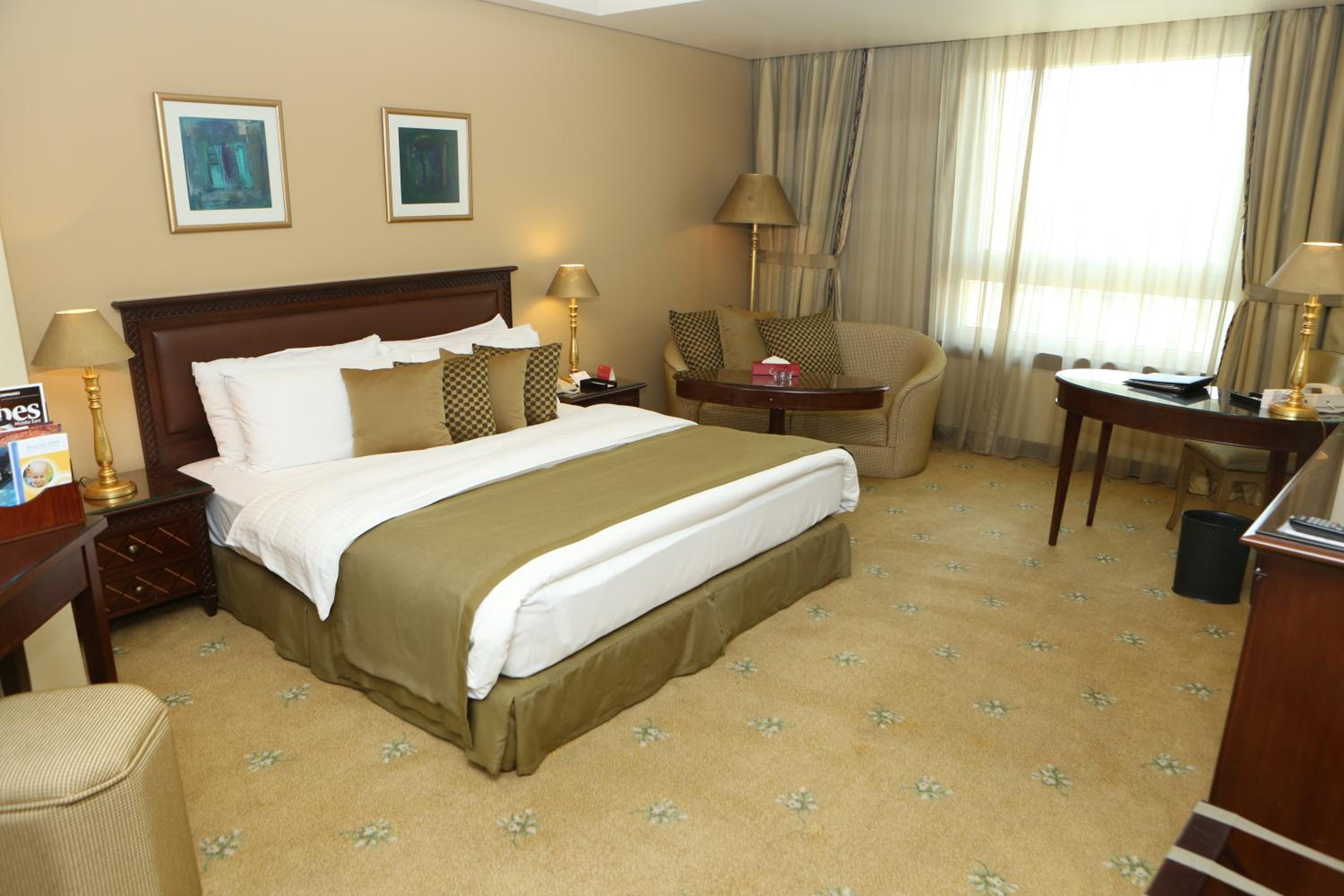 Deluxe Room King Size - Photo 9