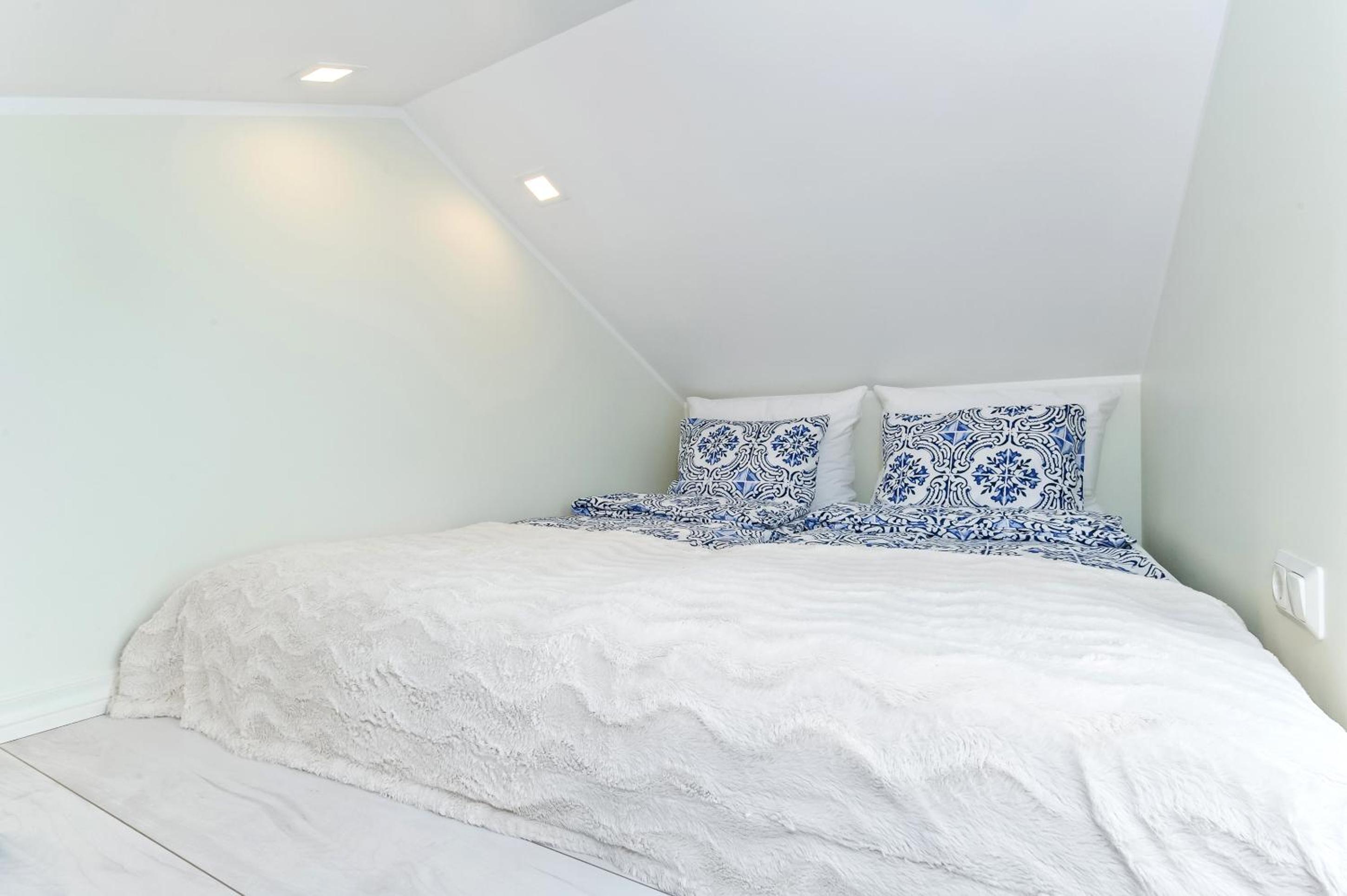 Loft - Photo 10