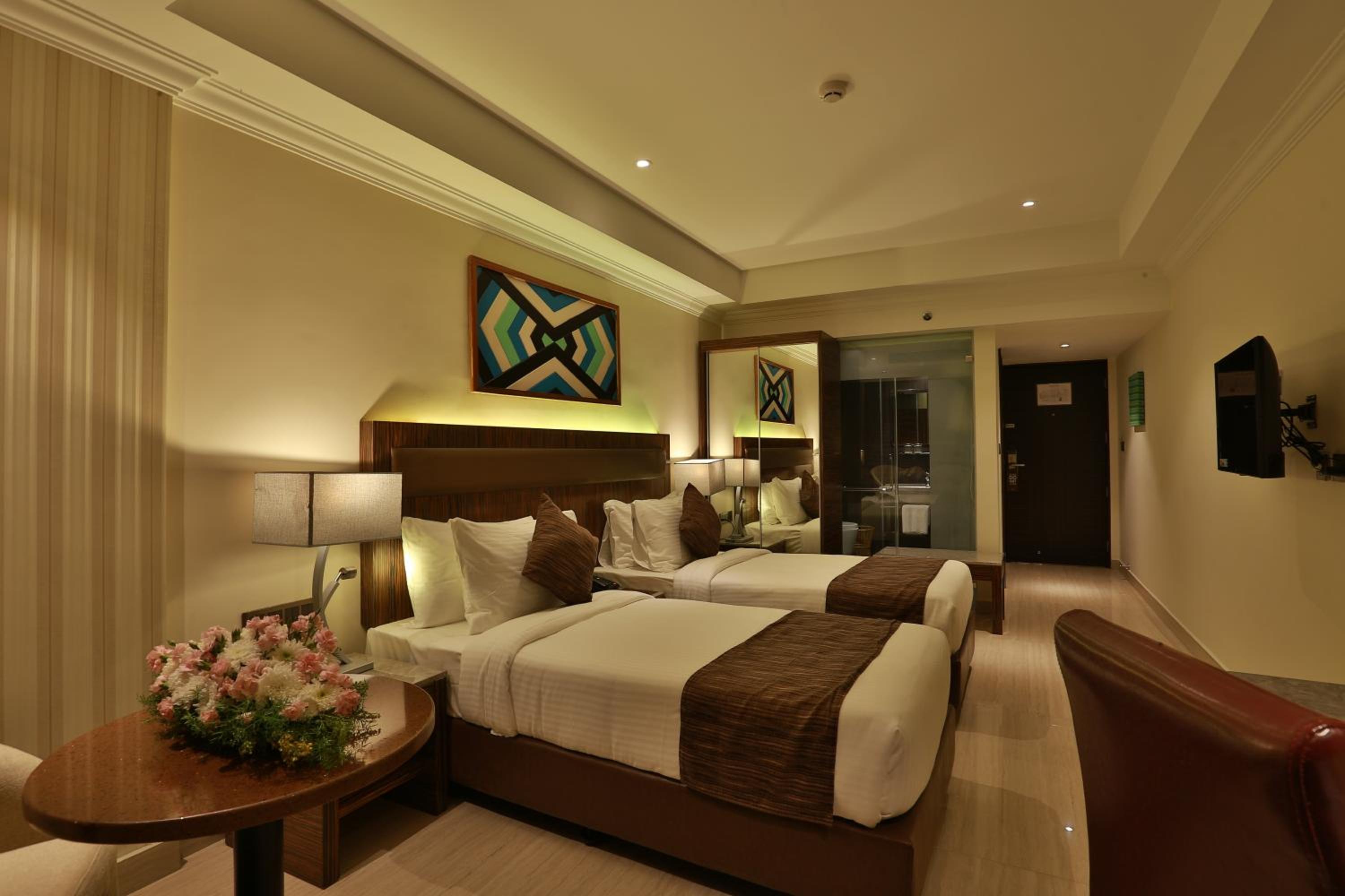 Deluxe Double or Twin Room - Photo 7