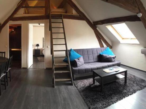 Queen Suite photo 2