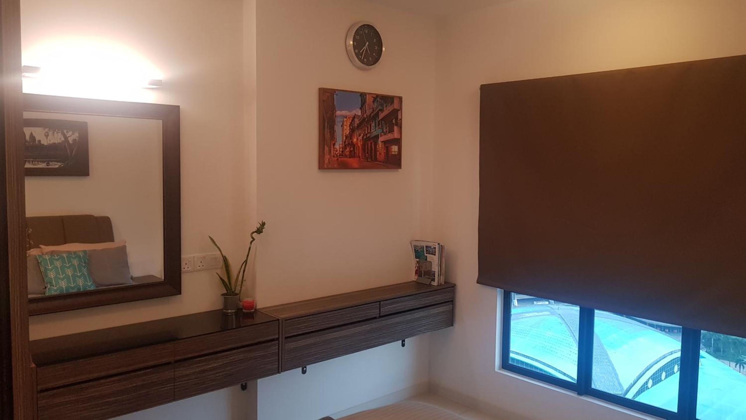 One-Bedroom Apartment photo 2