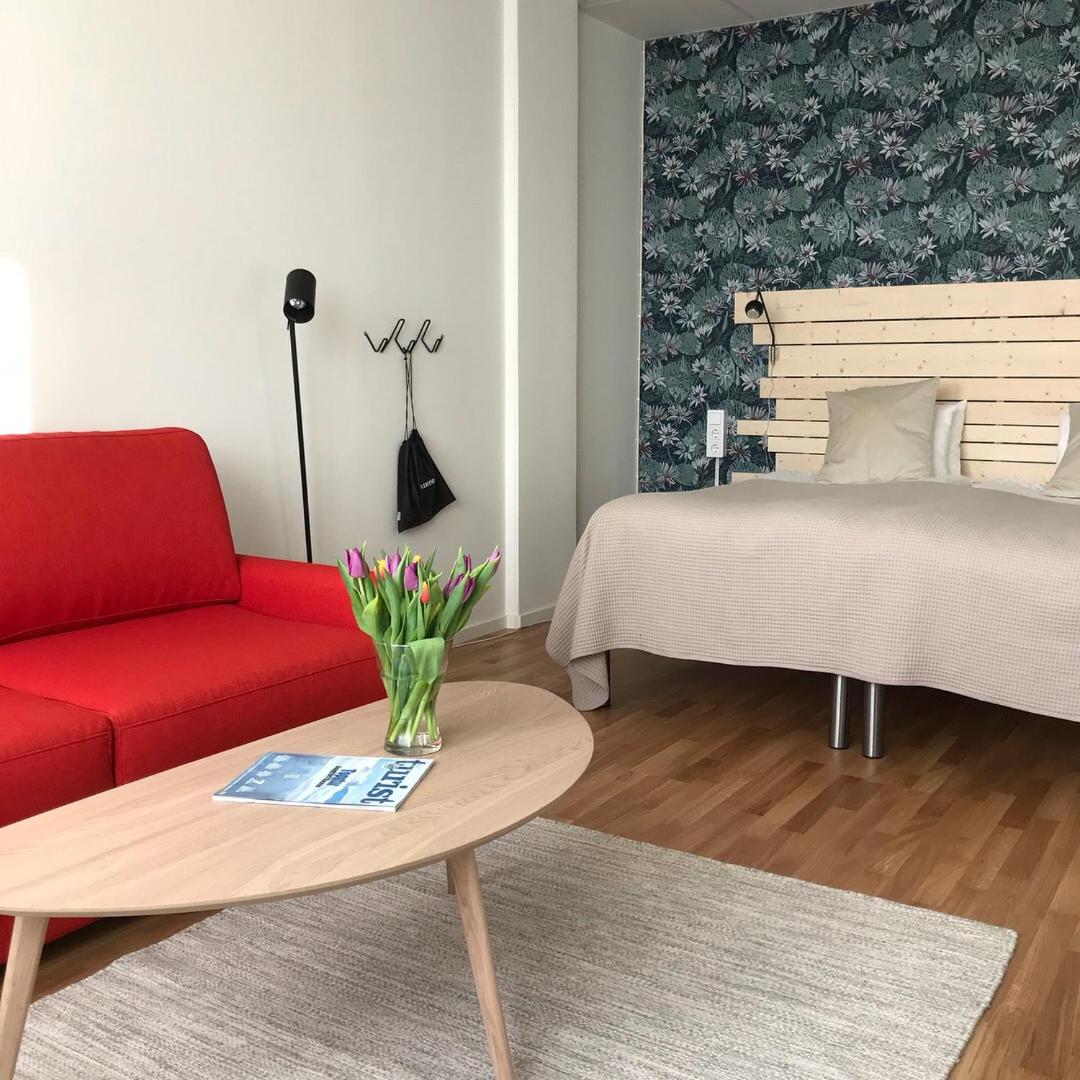 Family Room photo 2