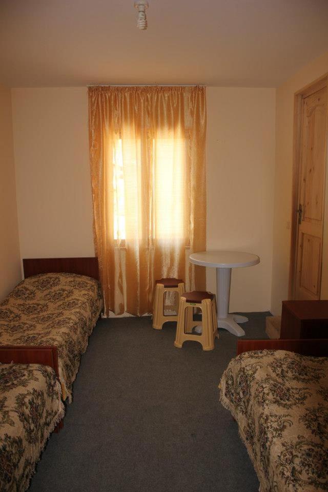Triple Room with Private Bathroom photo 3