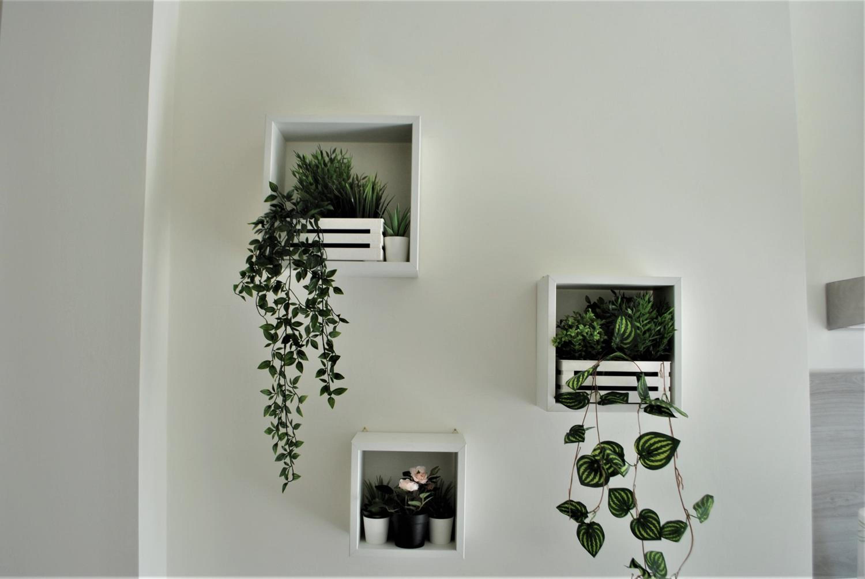 One-Bedroom Apartment - Photo 9