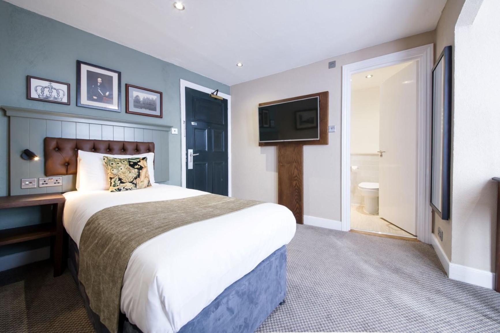 Single Room photo 2