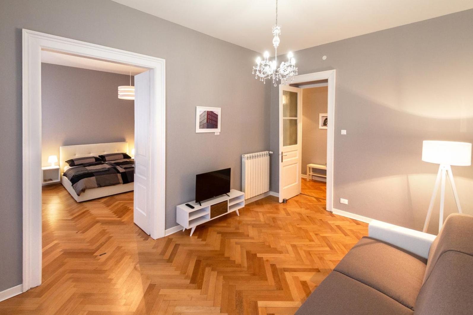 One-Bedroom Apartment - Photo 28