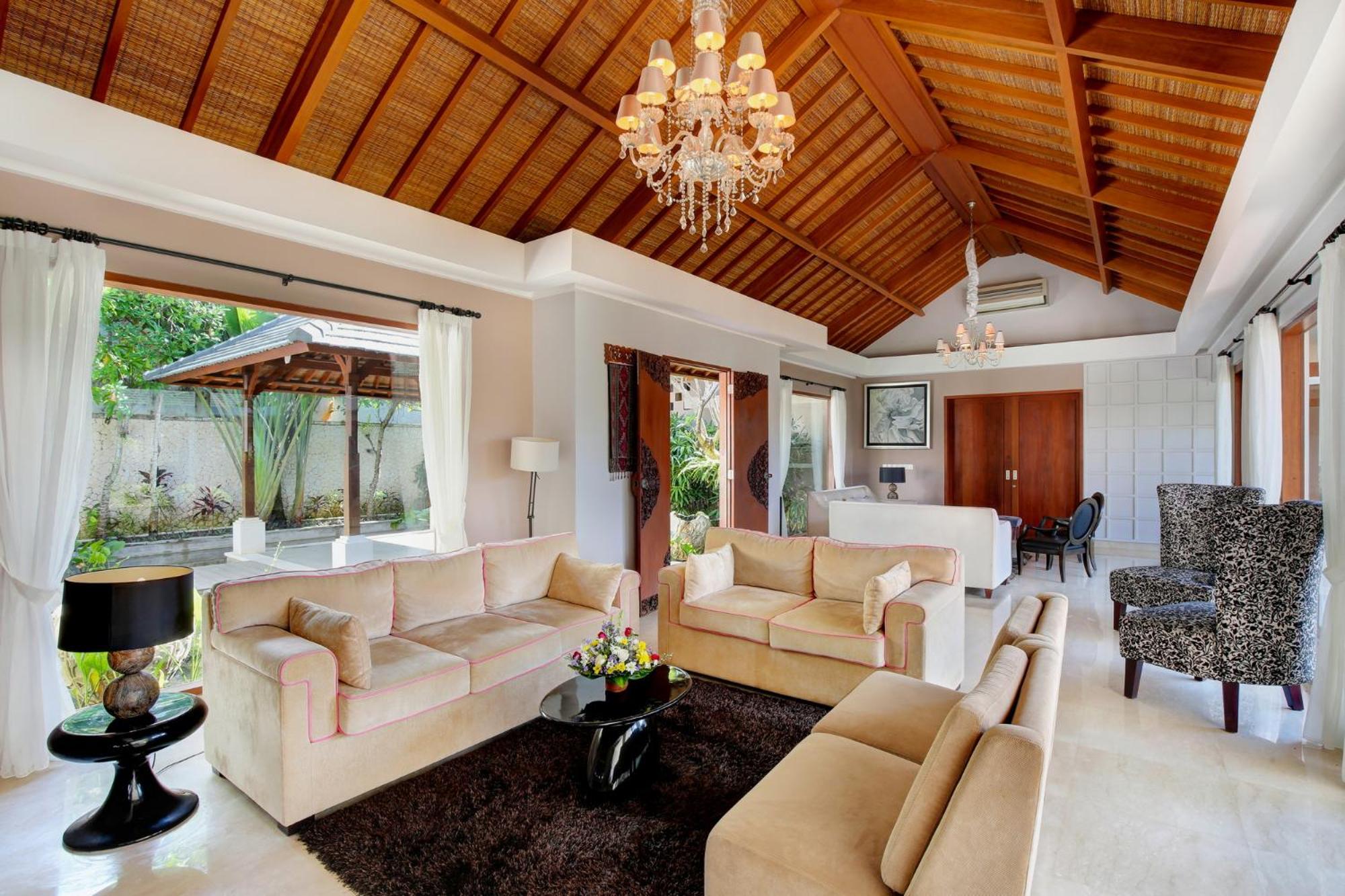 Villa with Sea View photo 1