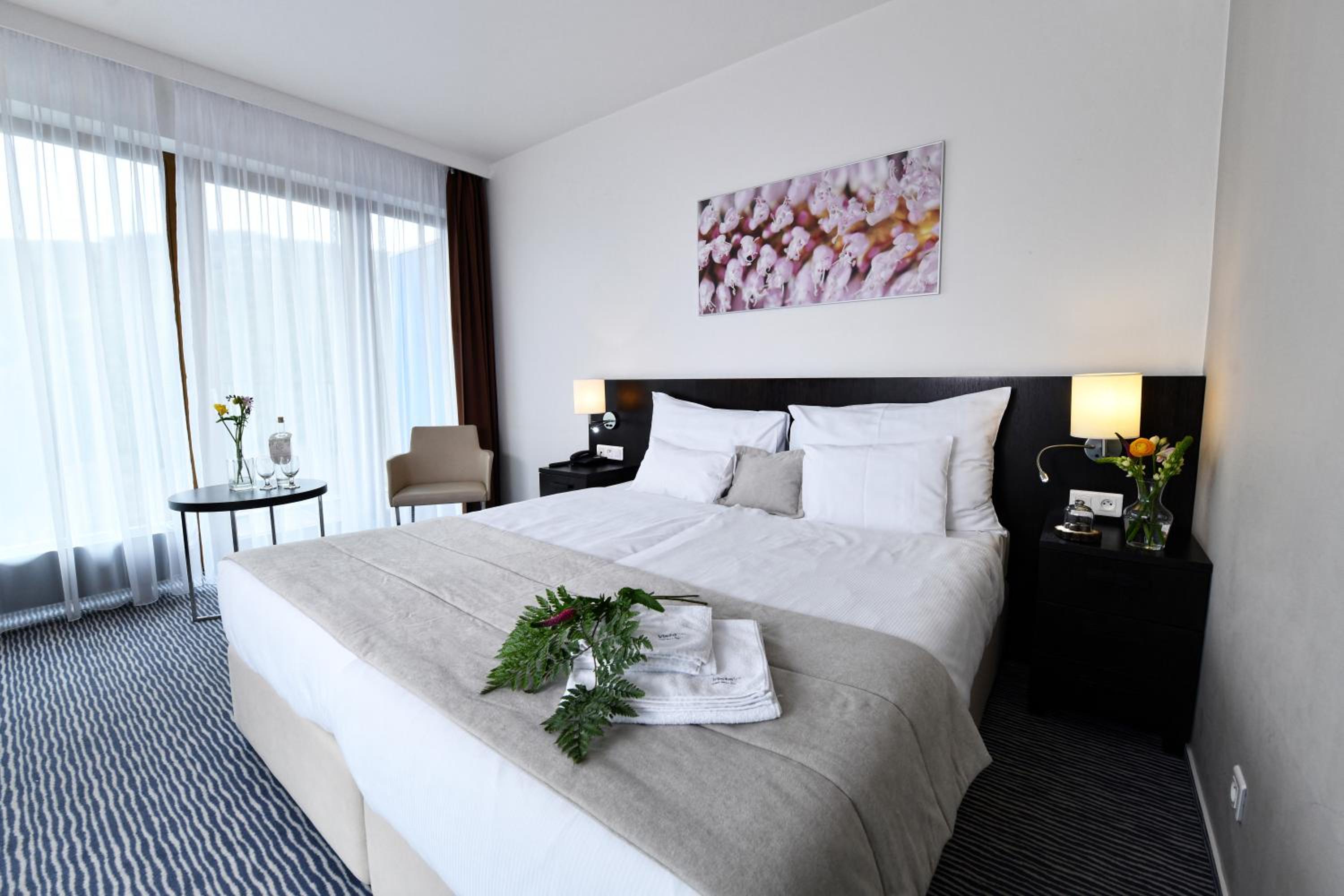 Double or Twin Room photo 1