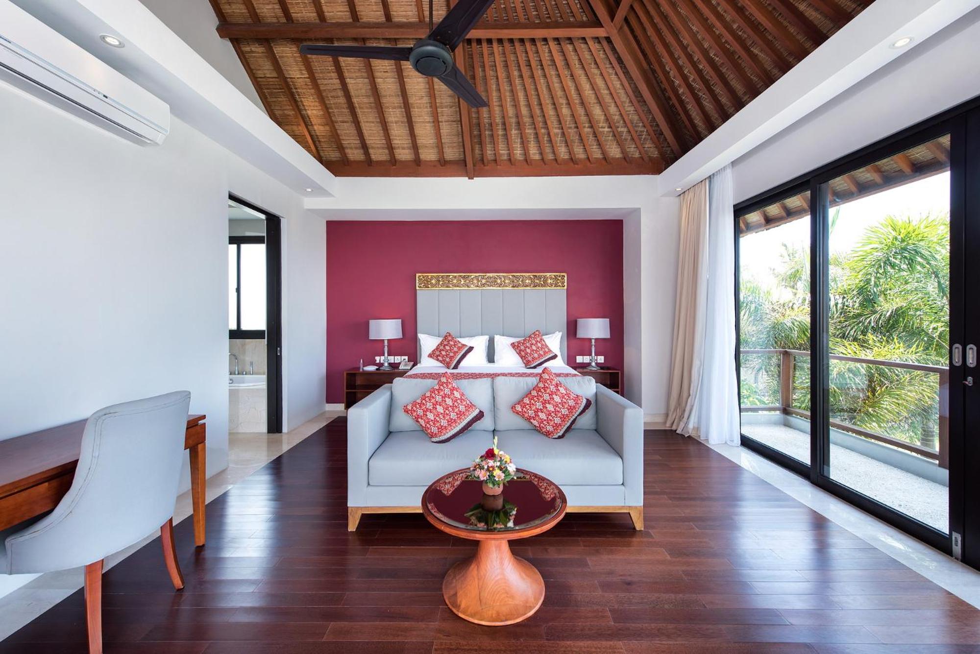Deluxe Villa photo 2