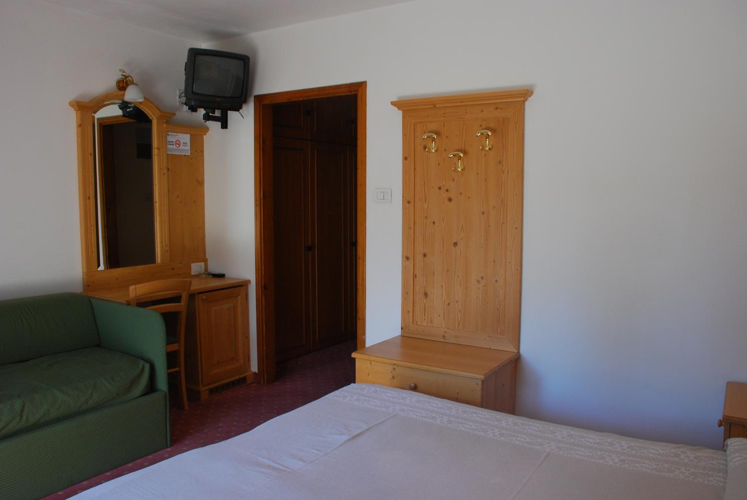 Superior Double or Twin Room photo 1