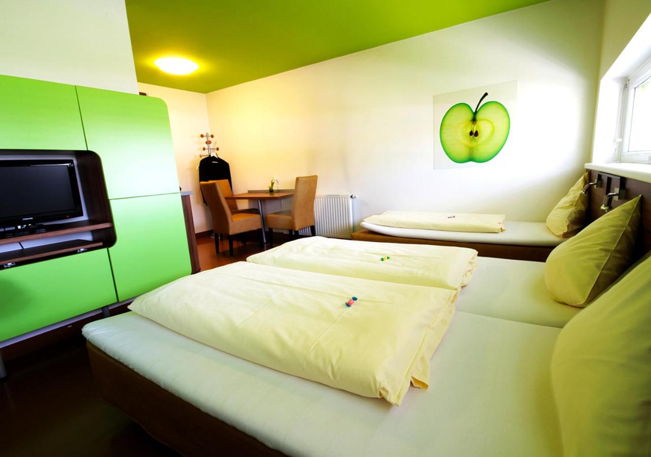 Triple Room - Photo 1