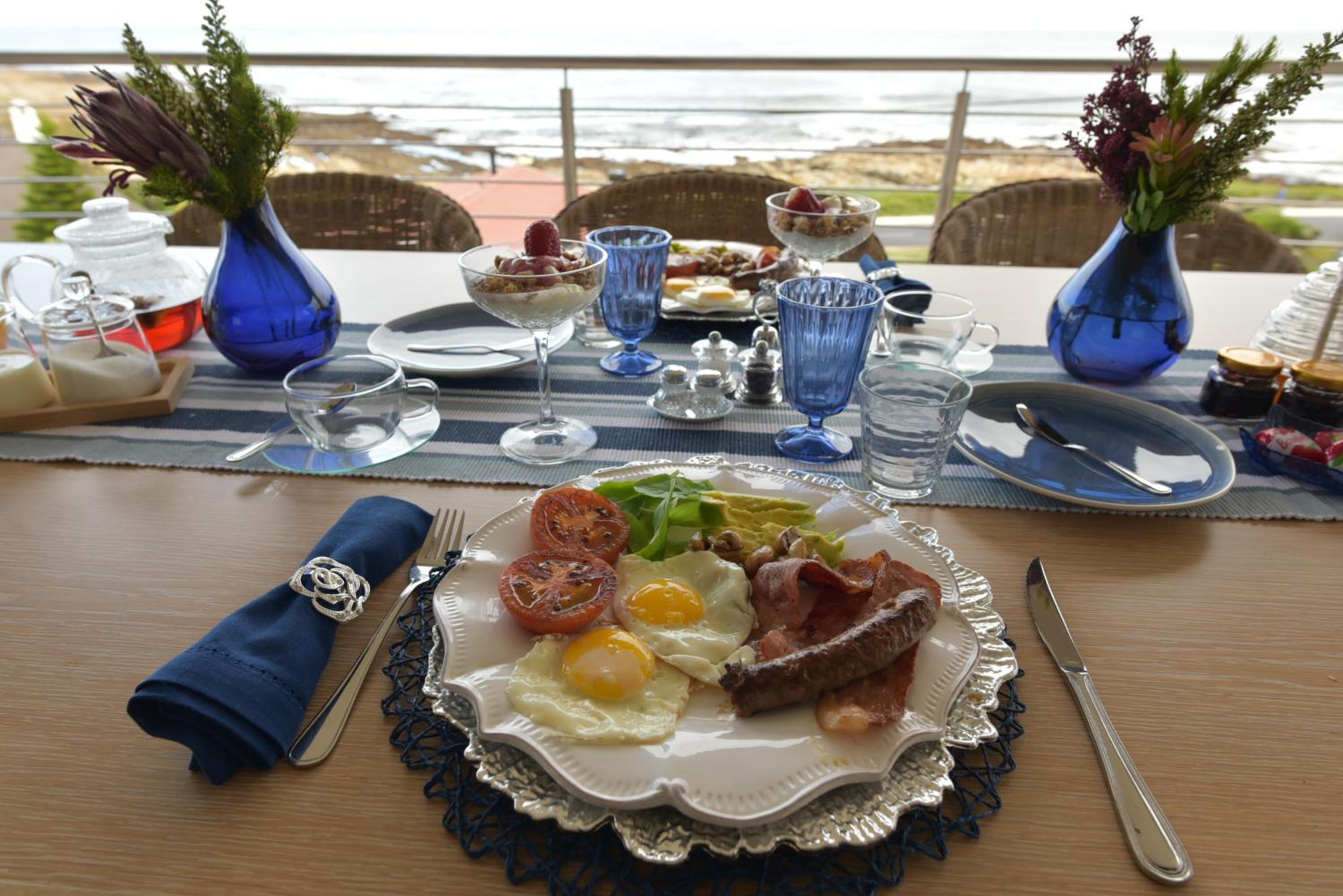 Deluxe Double Room with Balcony and Sea View - Photo 19