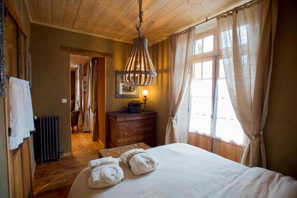 Suite with Balcony - Photo 1
