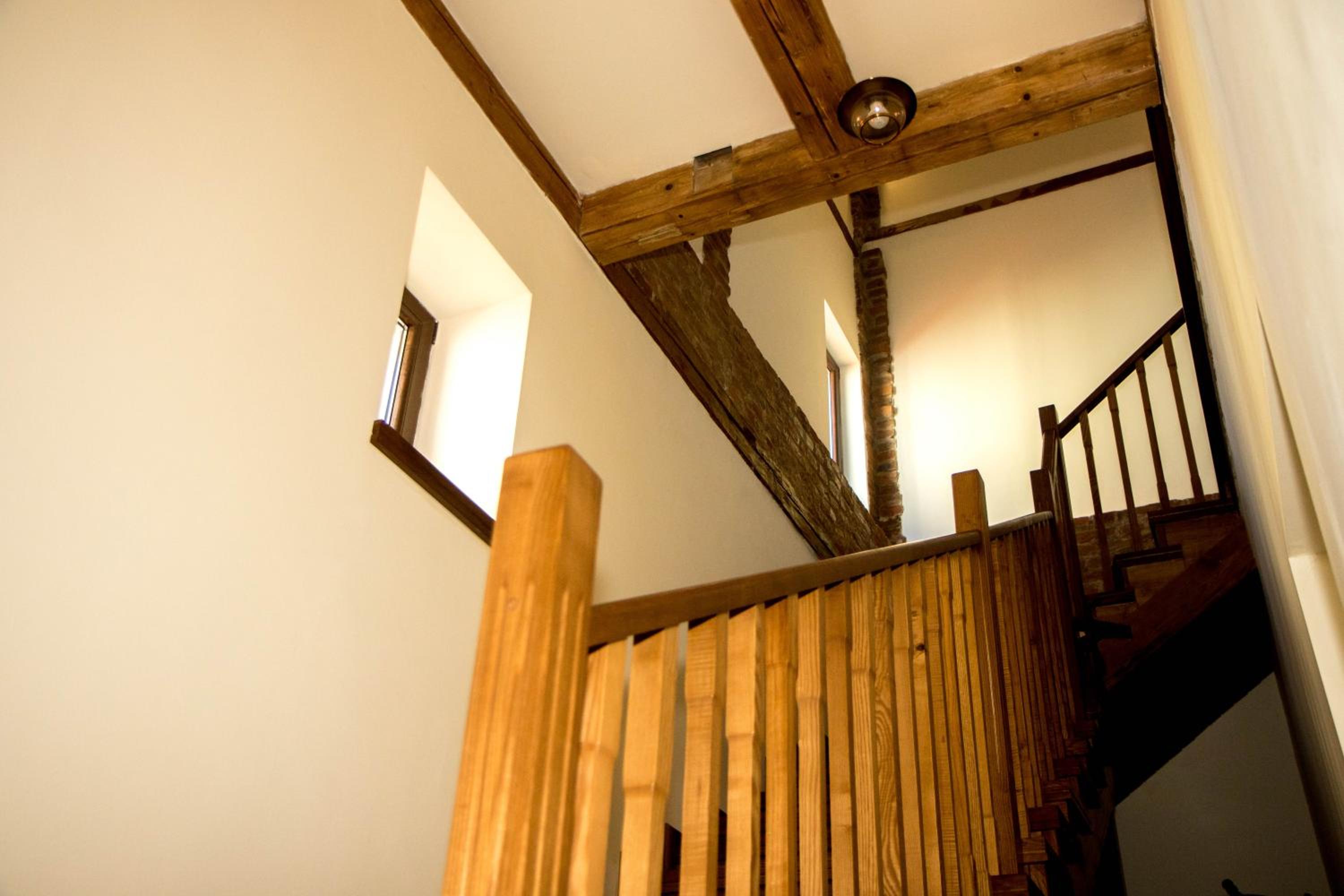 Double Room - Photo 8