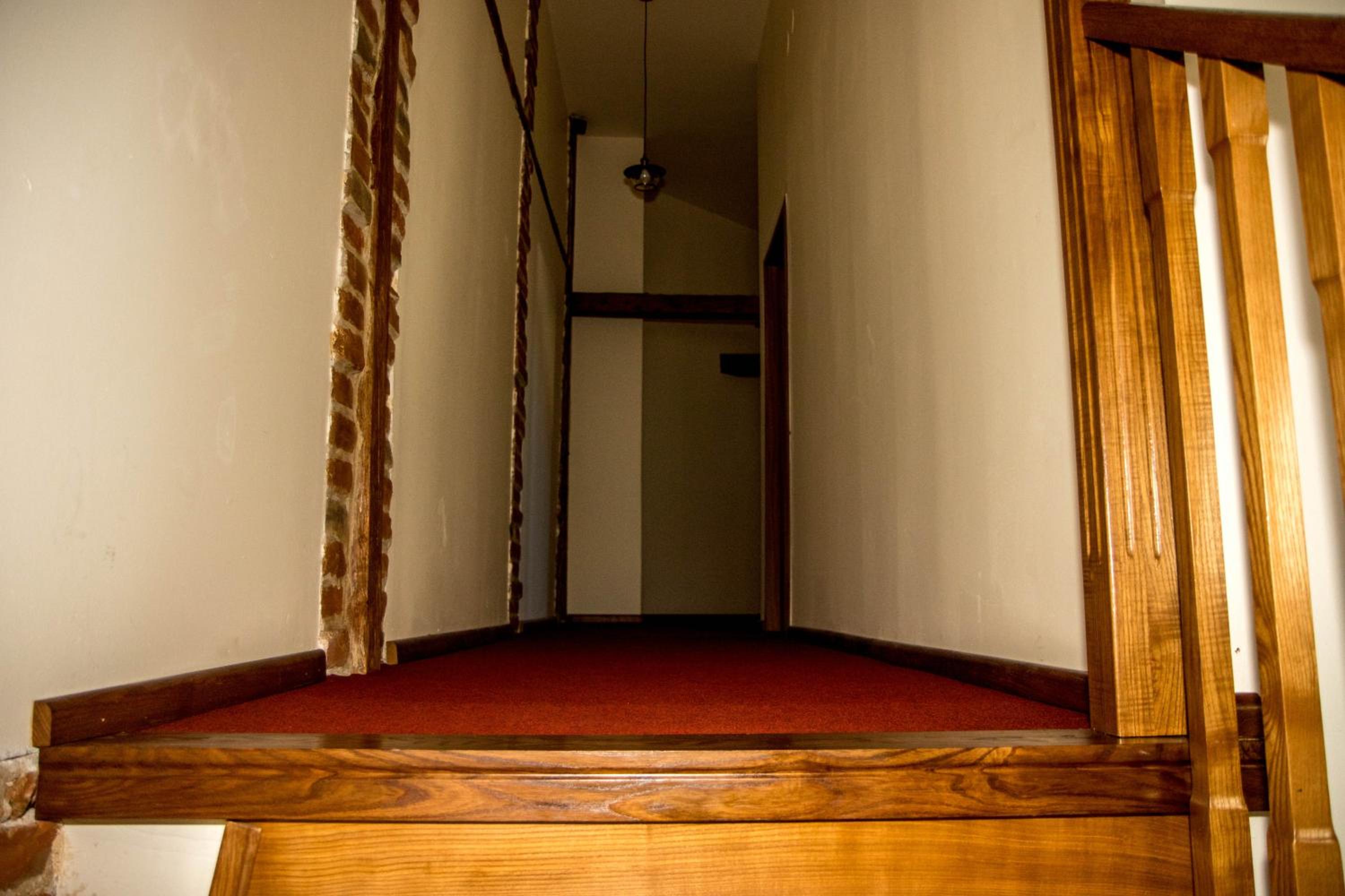 Double Room - Photo 15