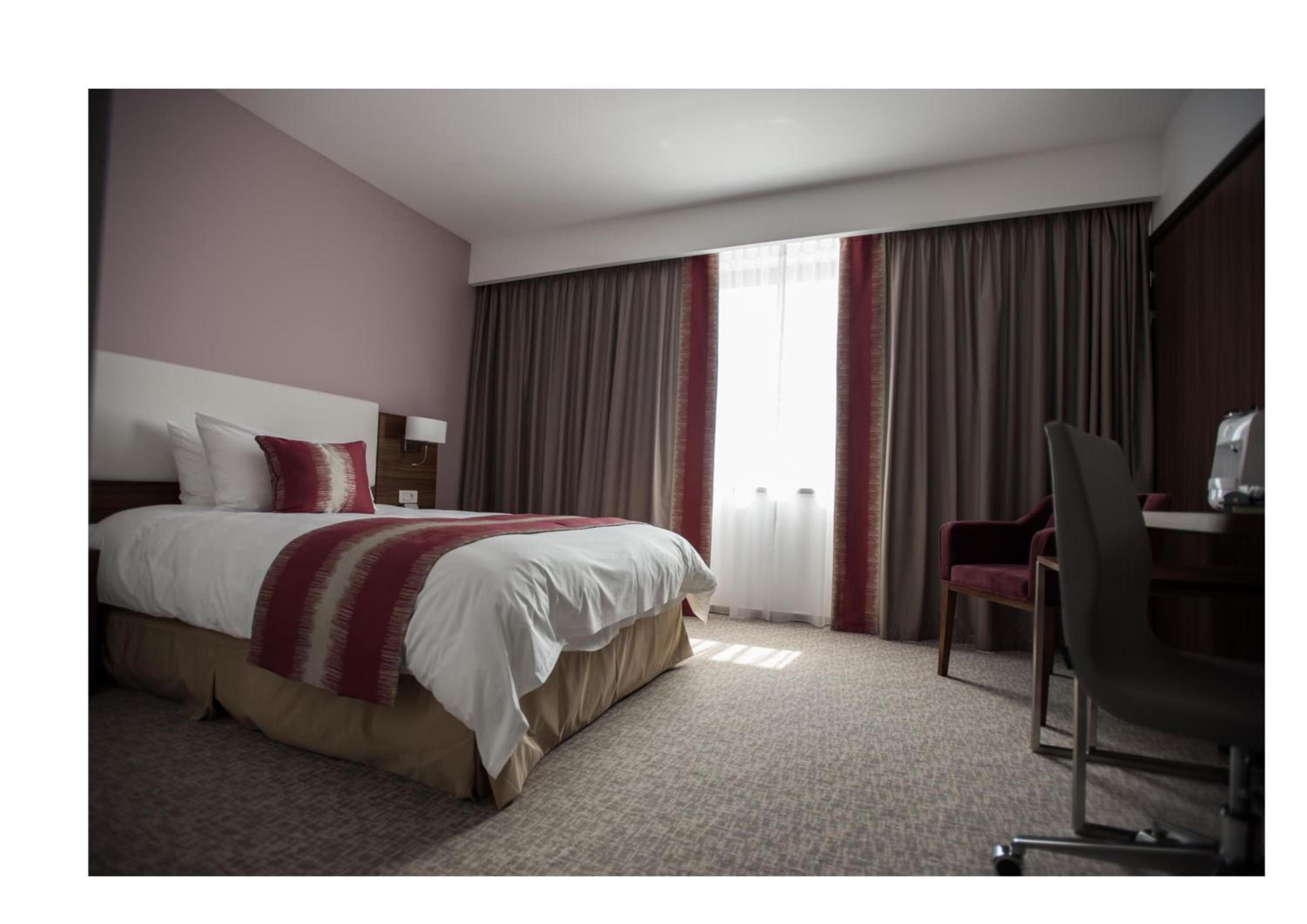 Single Room - Disability Access photo 2