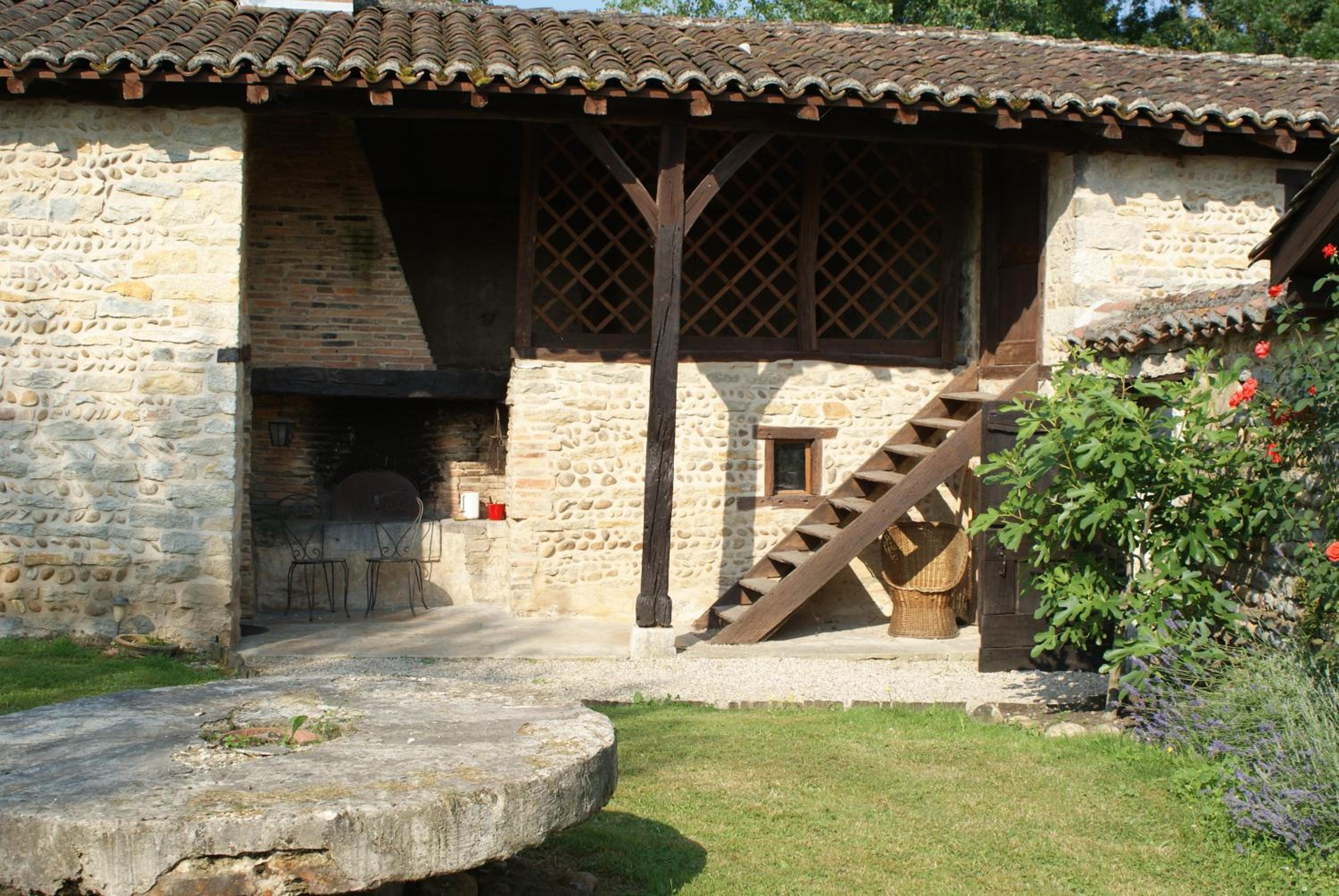 Triple Room with Garden View photo 2
