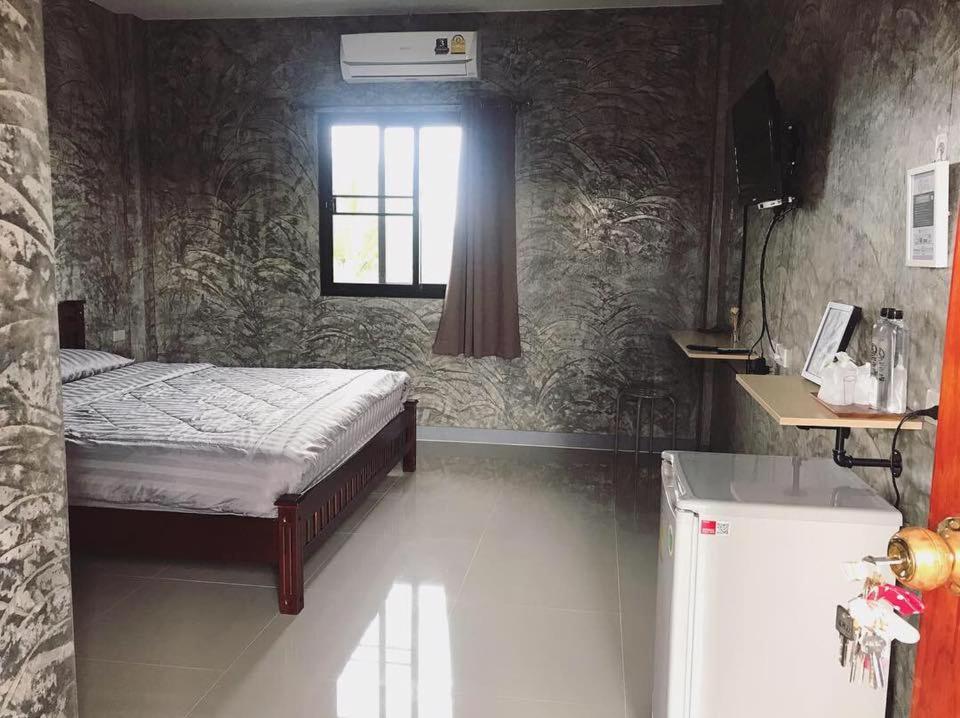 Deluxe Double Room - Photo 20