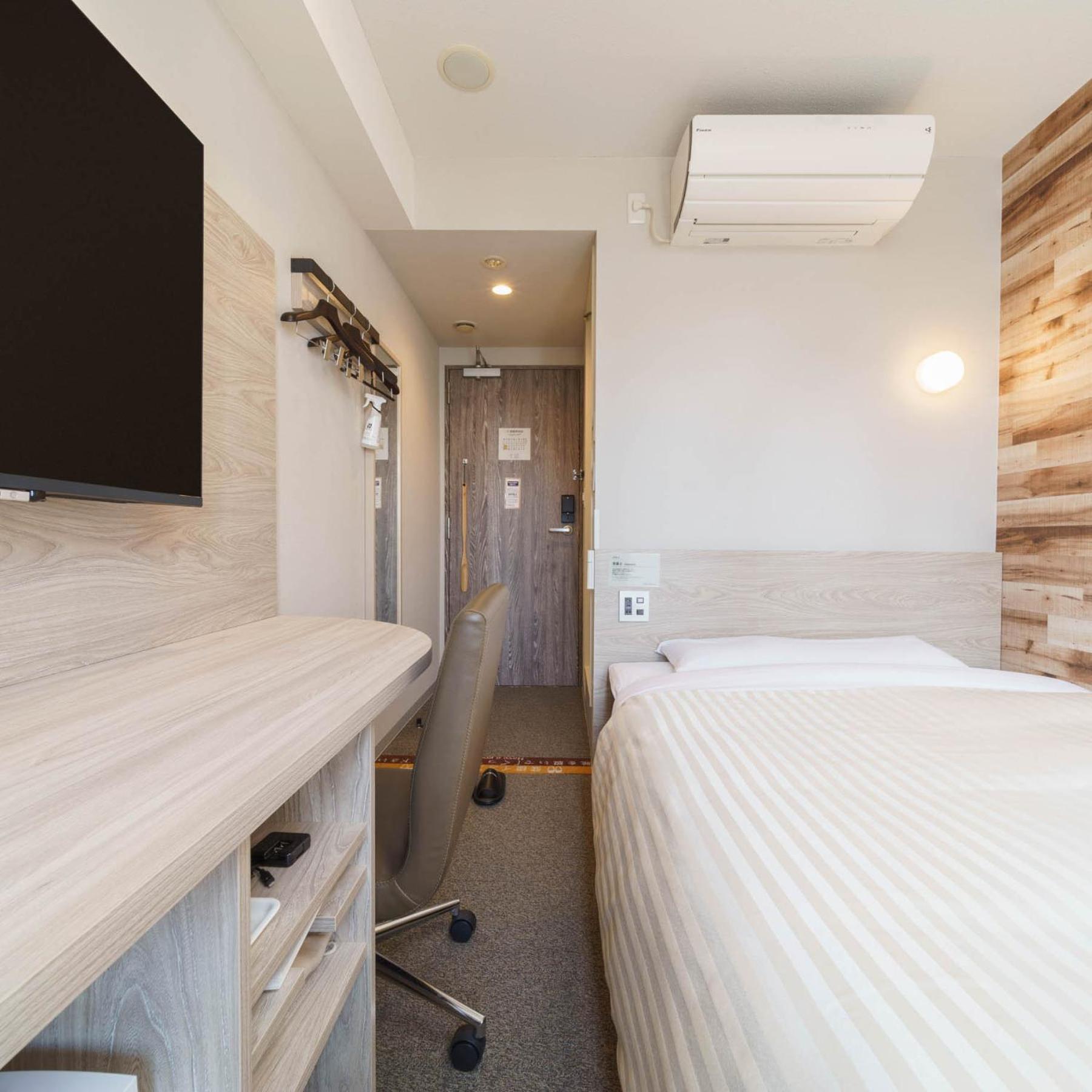 Double Room - Non-Smoking  - Photo 3